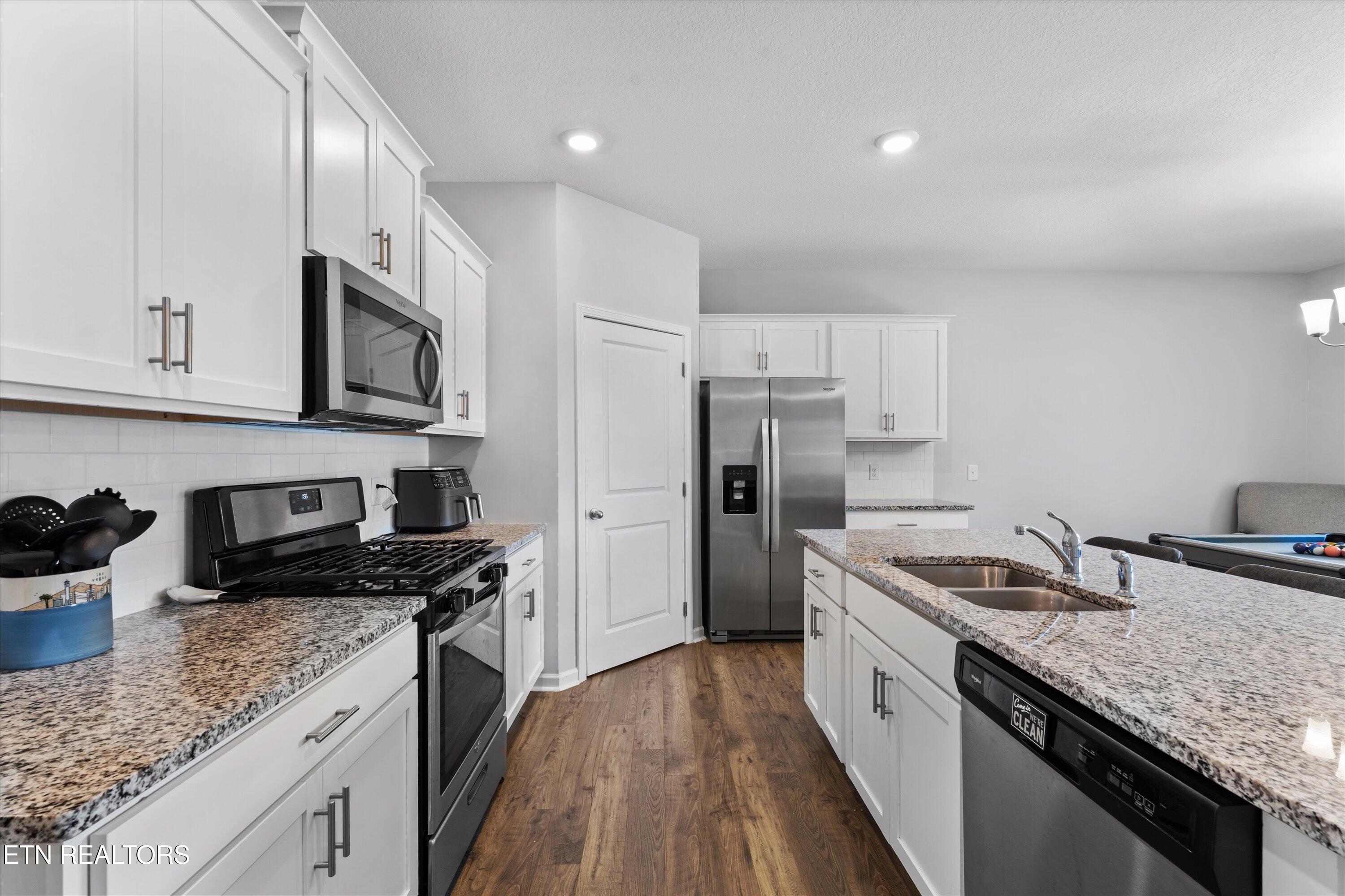 513 Cedar Park Drive