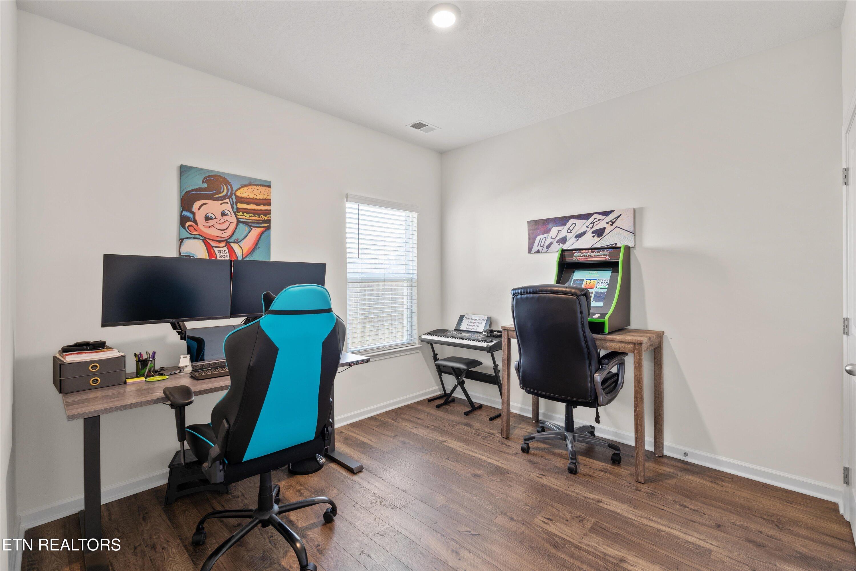 513 Cedar Park Drive