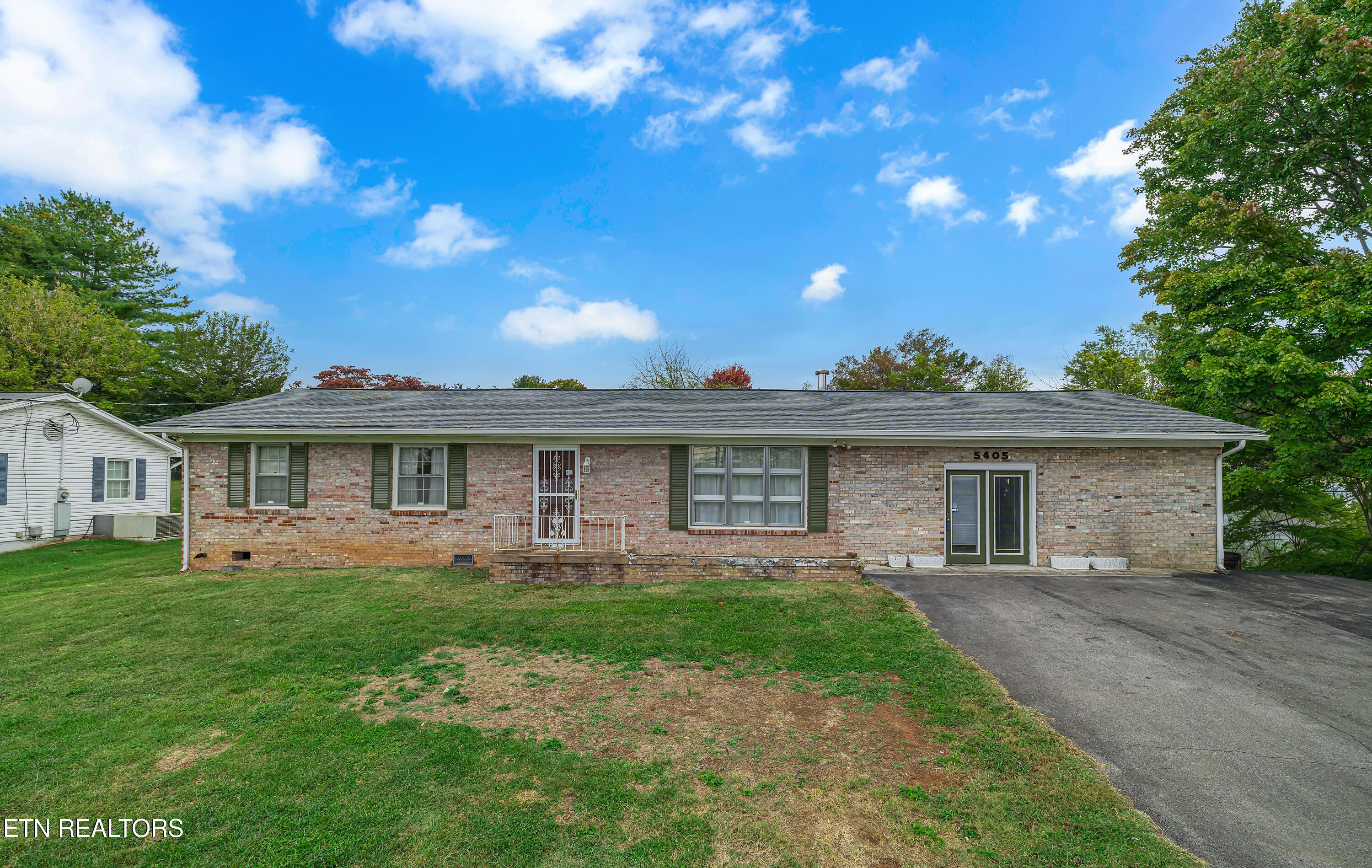 5405 Bluefield Rd, Knoxville