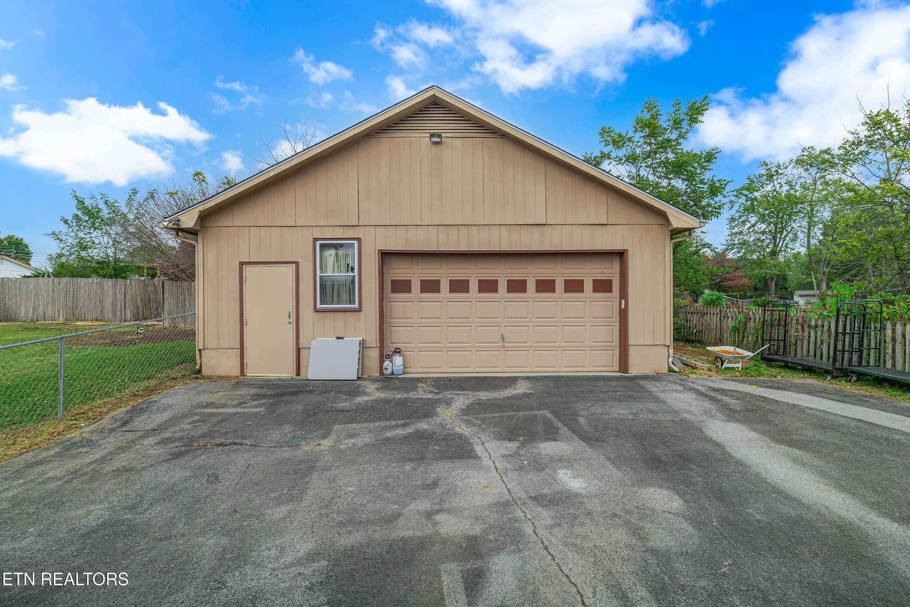 5405 Bluefield Rd, Knoxville