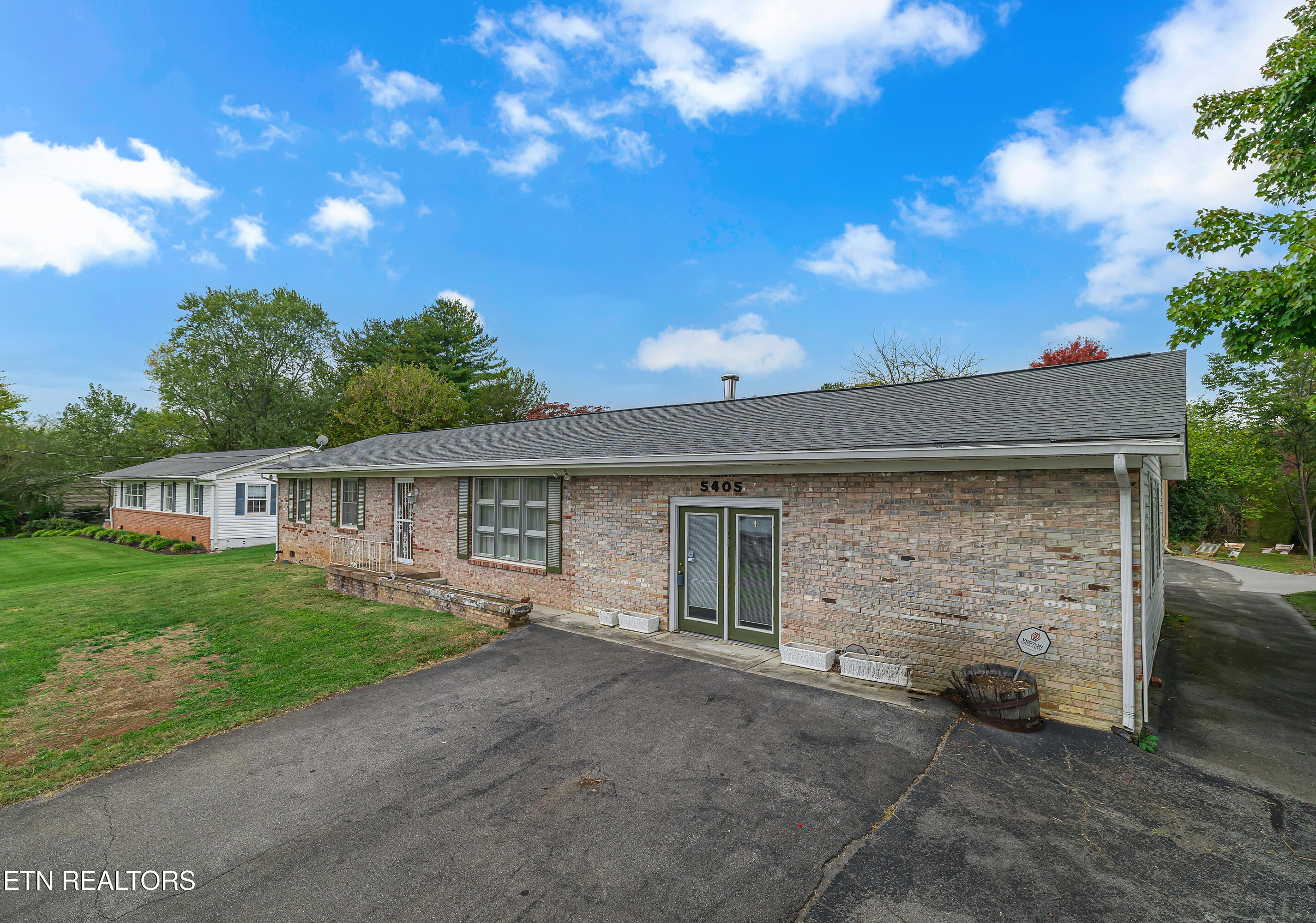 5405 Bluefield Rd, Knoxville