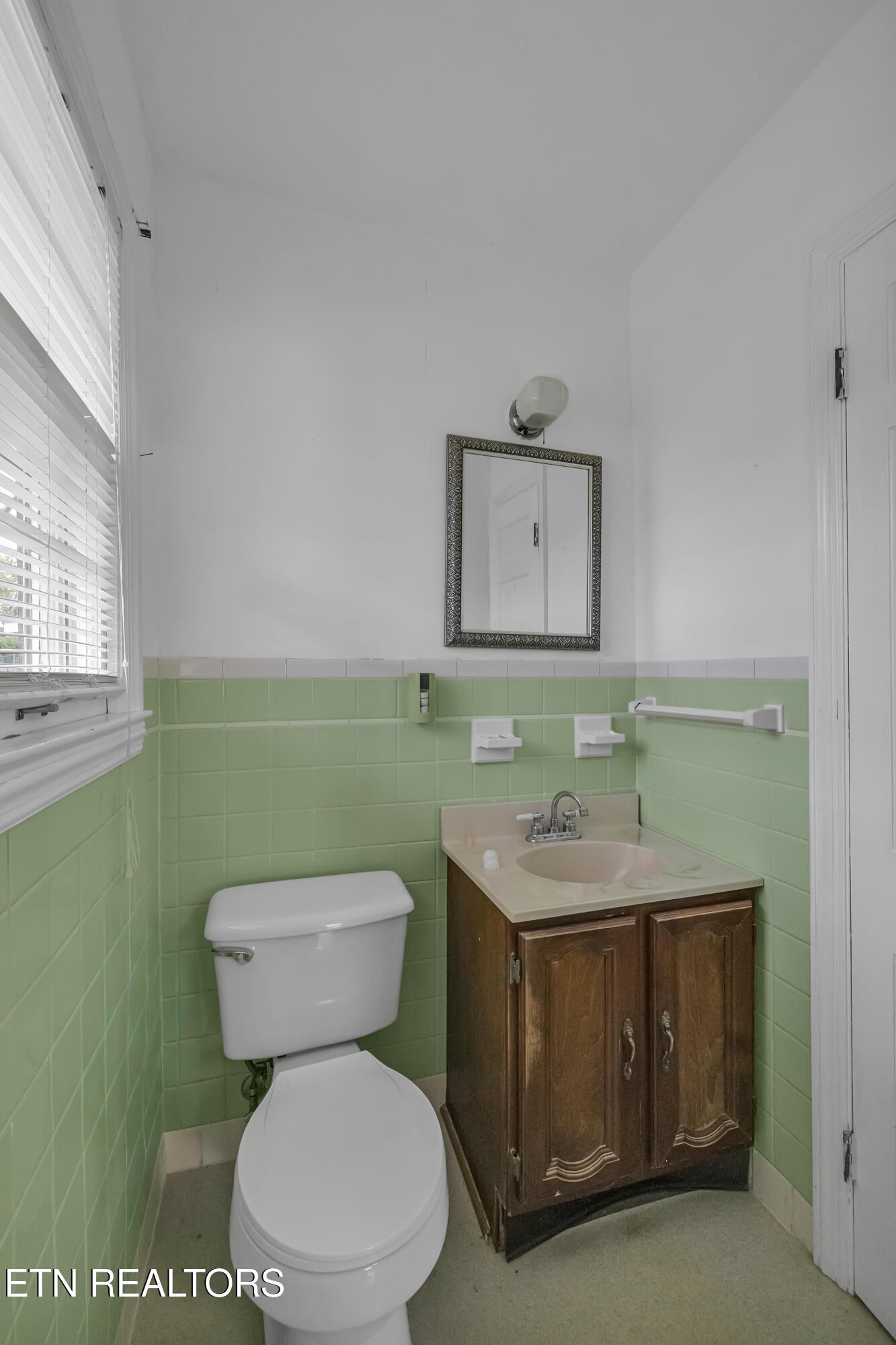 5405 Bluefield Rd, Knoxville