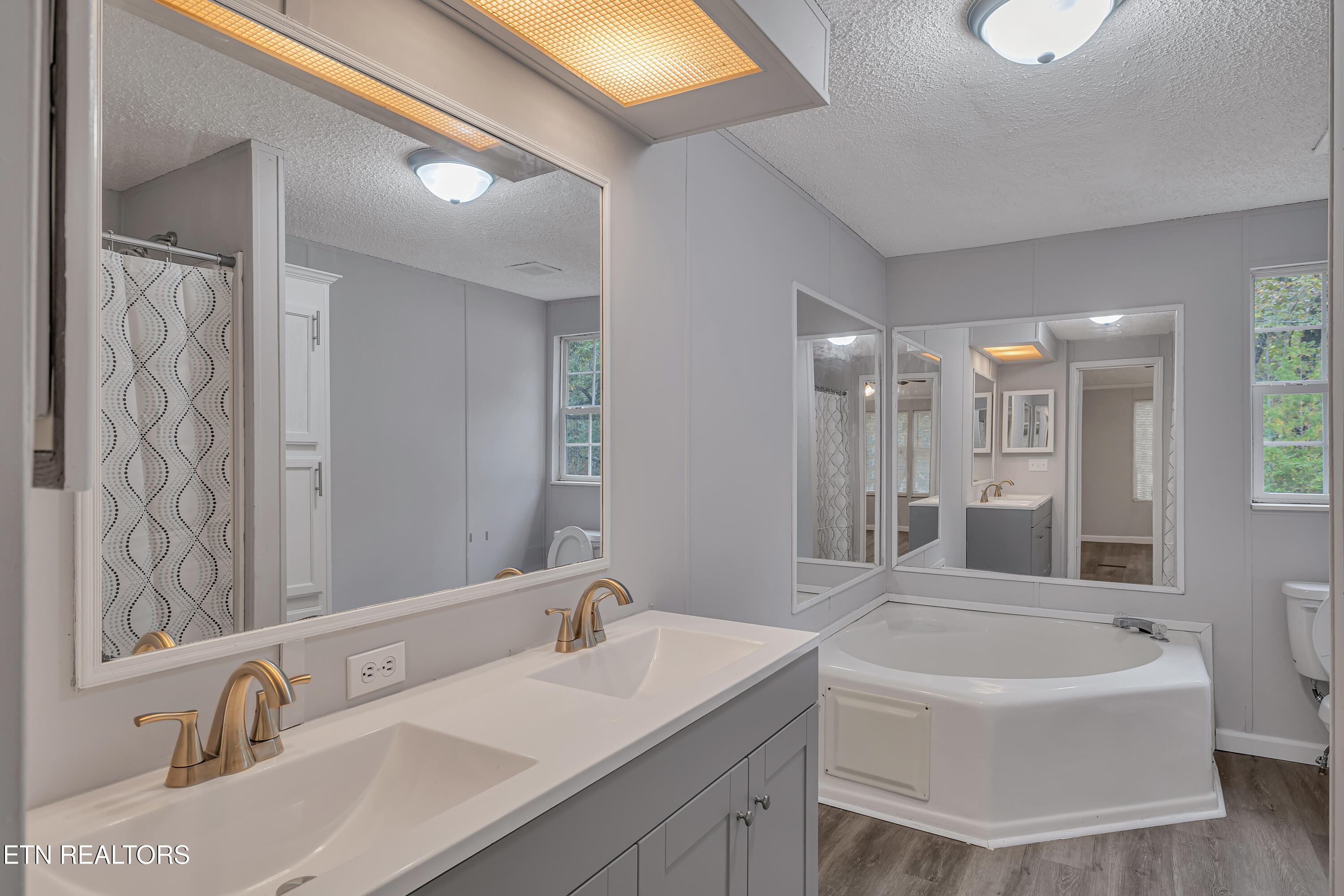 493 Randall Fugate Rd