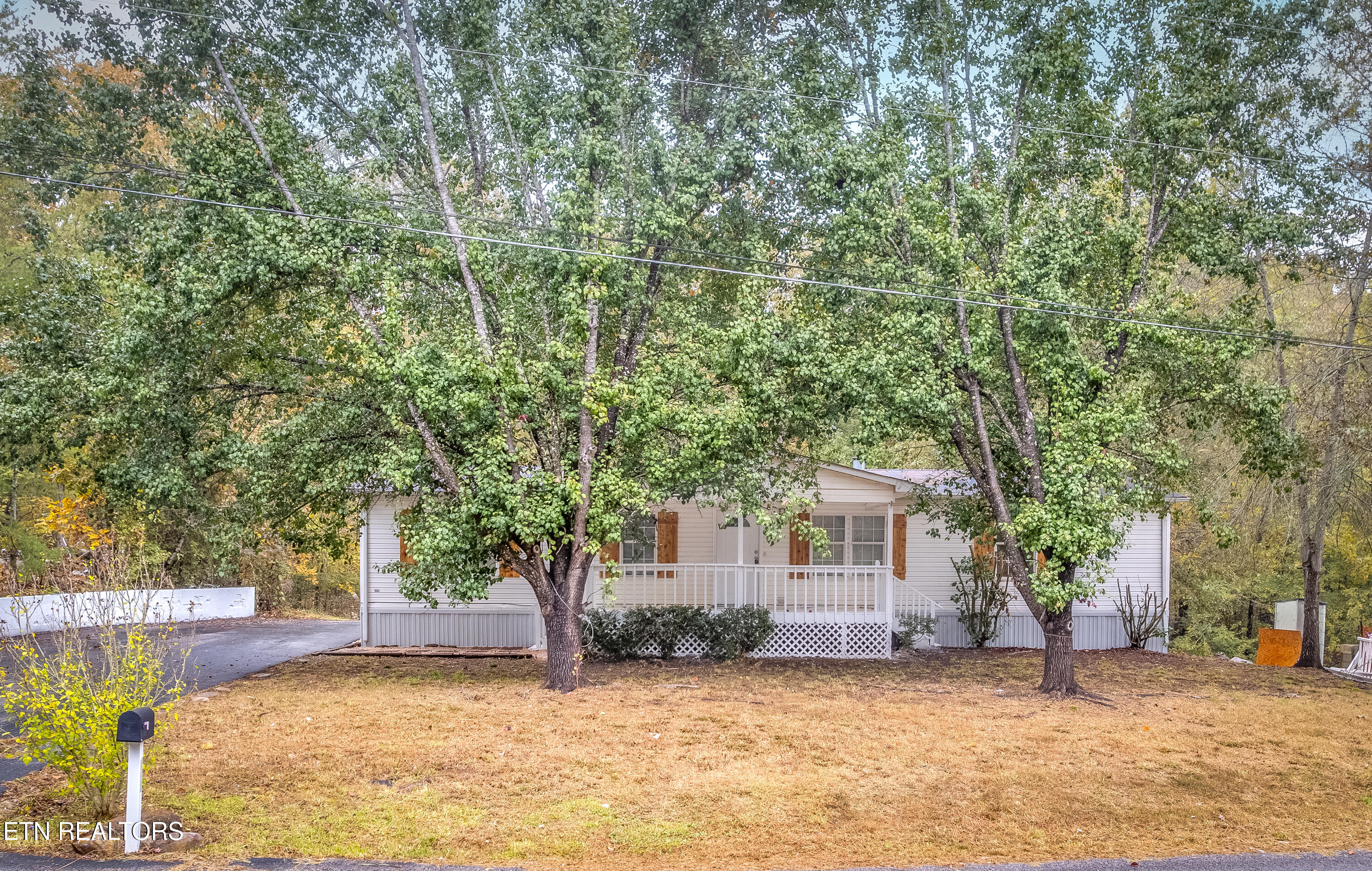 493 Randall Fugate Rd