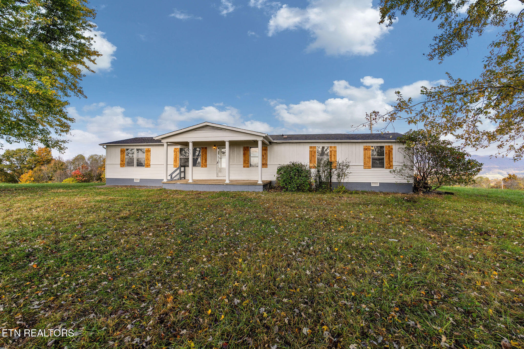 647 Dividing Ridge Rd