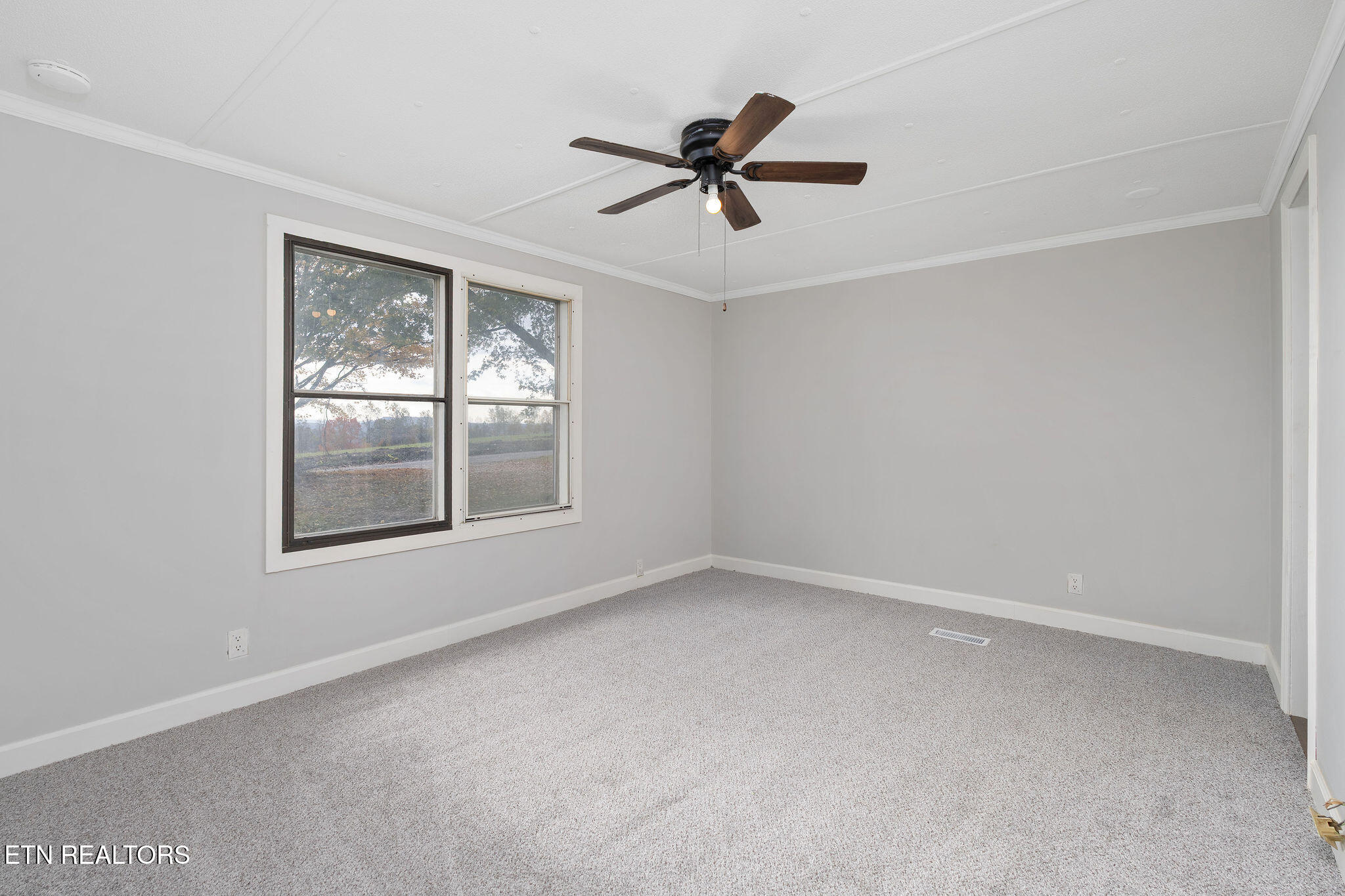 647 Dividing Ridge Rd