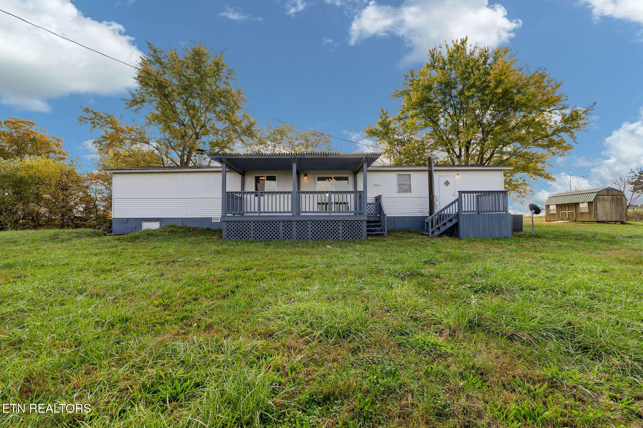 647 Dividing Ridge Rd