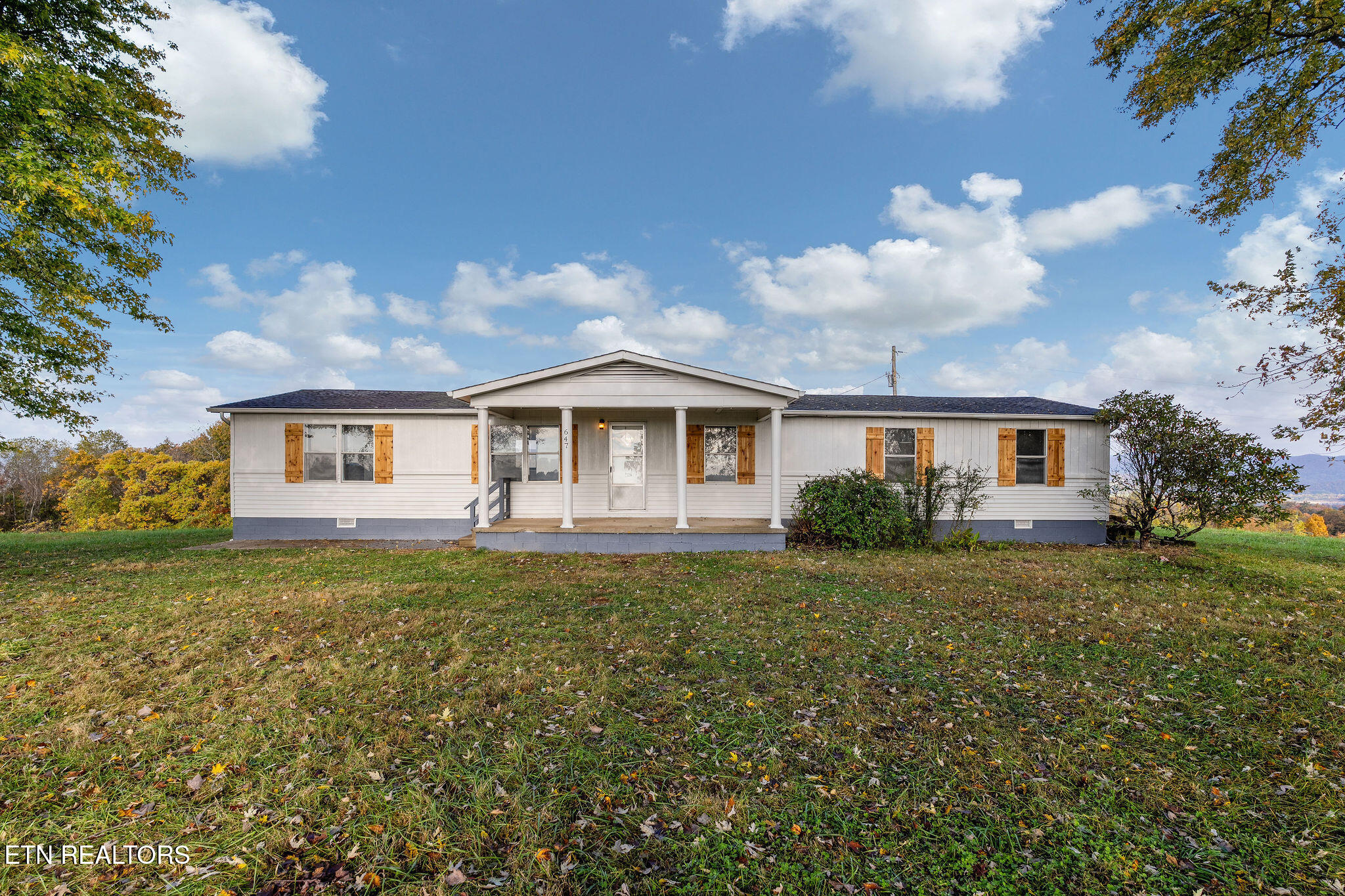 647 Dividing Ridge Rd