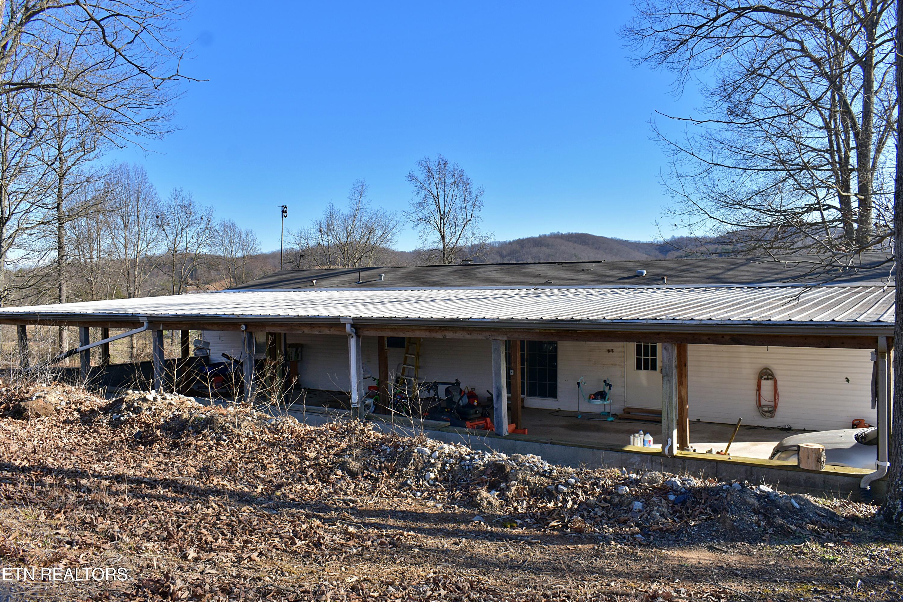 467 Russell Hill Rd