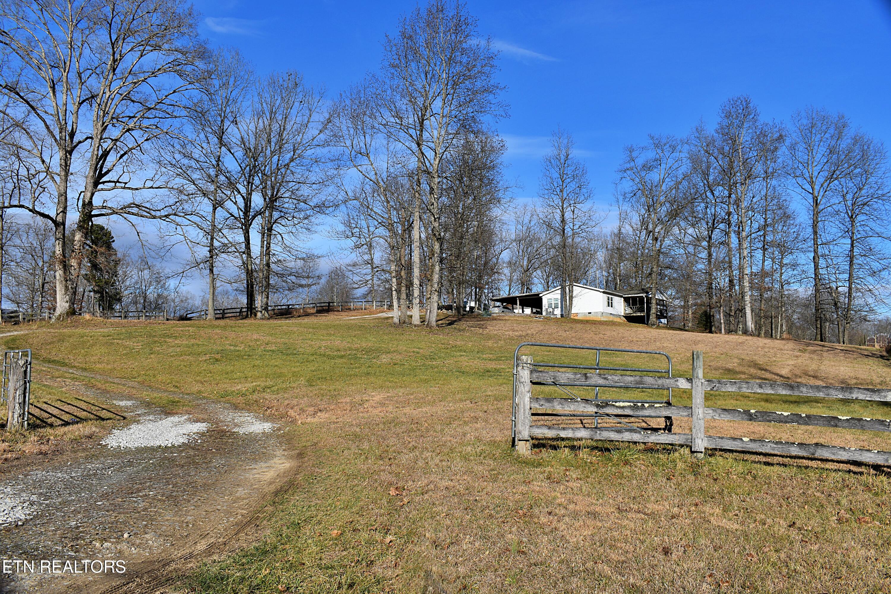 467 Russell Hill Rd
