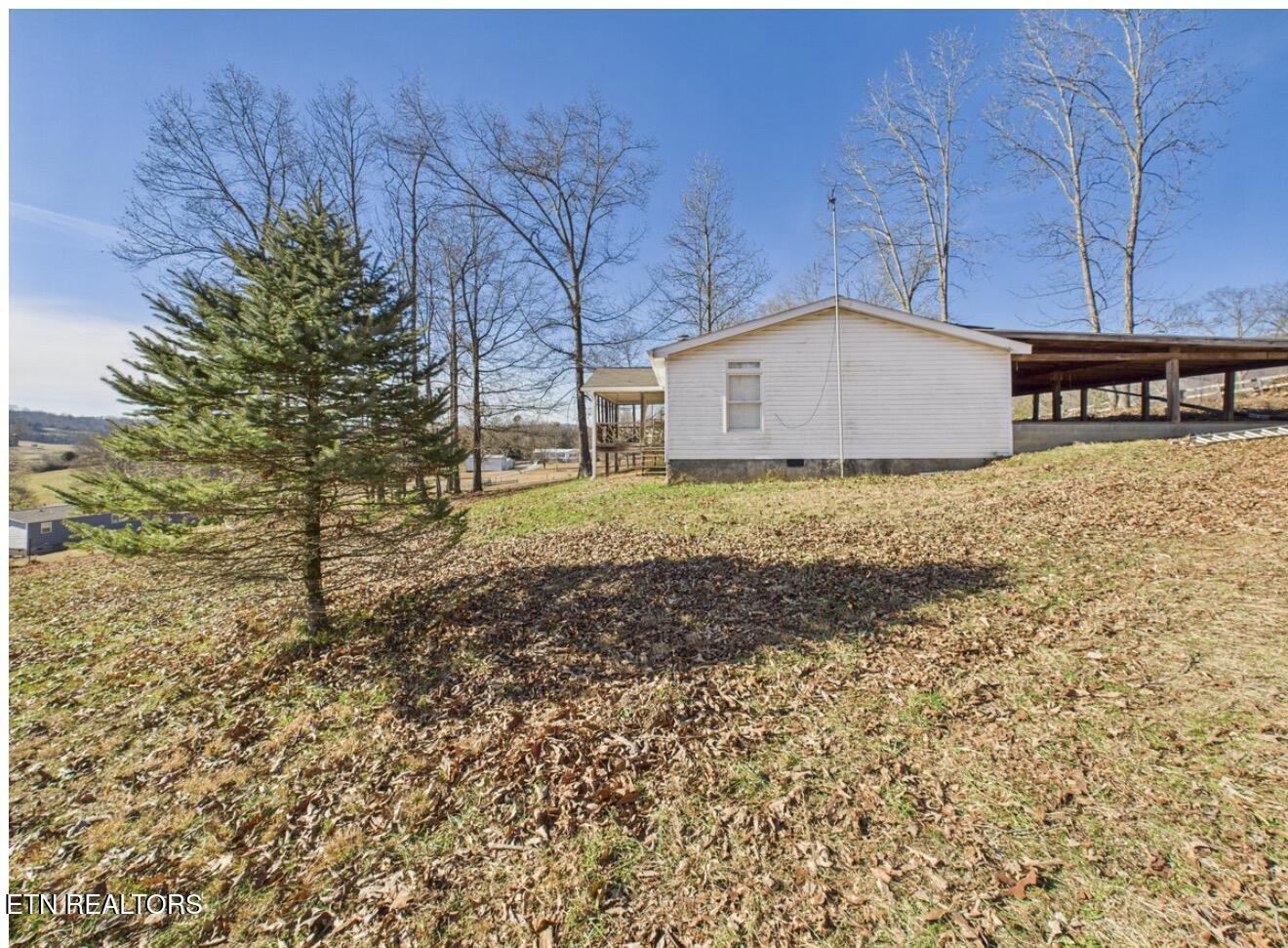 467 Russell Hill Rd