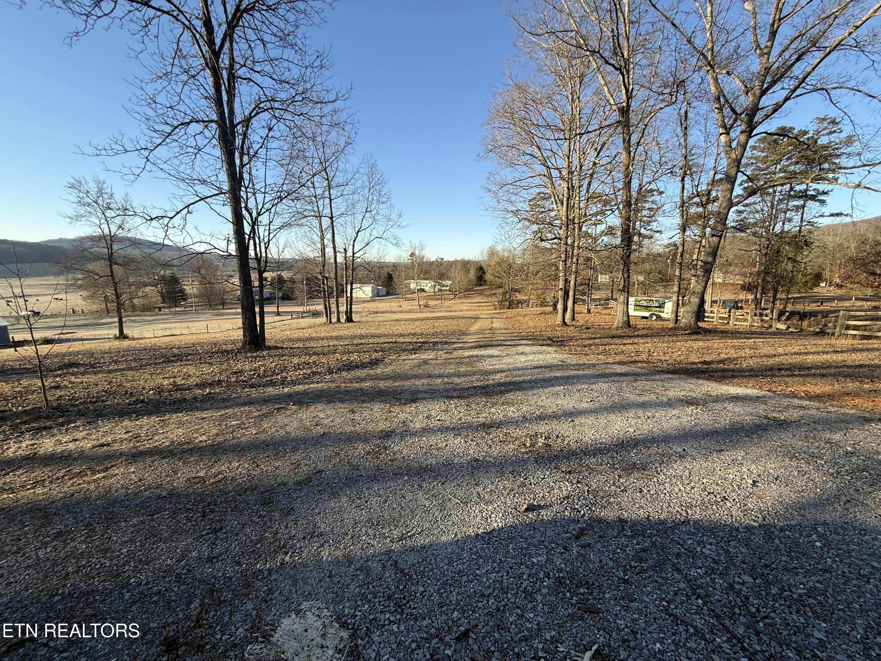 467 Russell Hill Rd