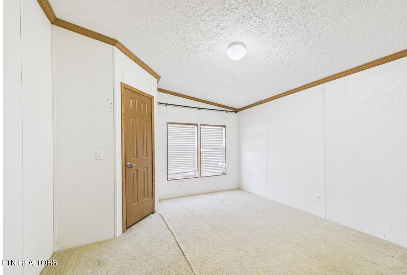 467 Russell Hill Rd