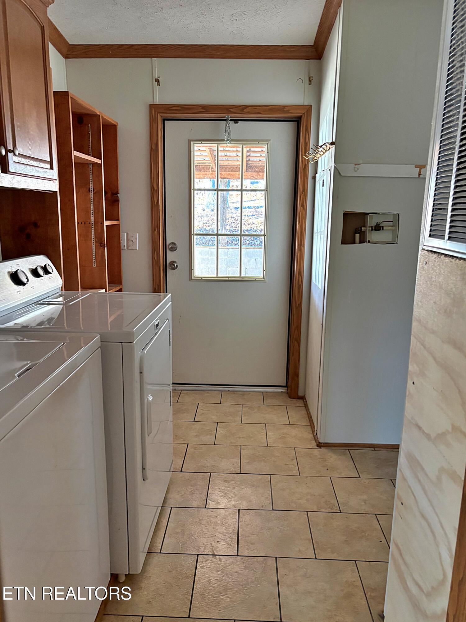 467 Russell Hill Rd
