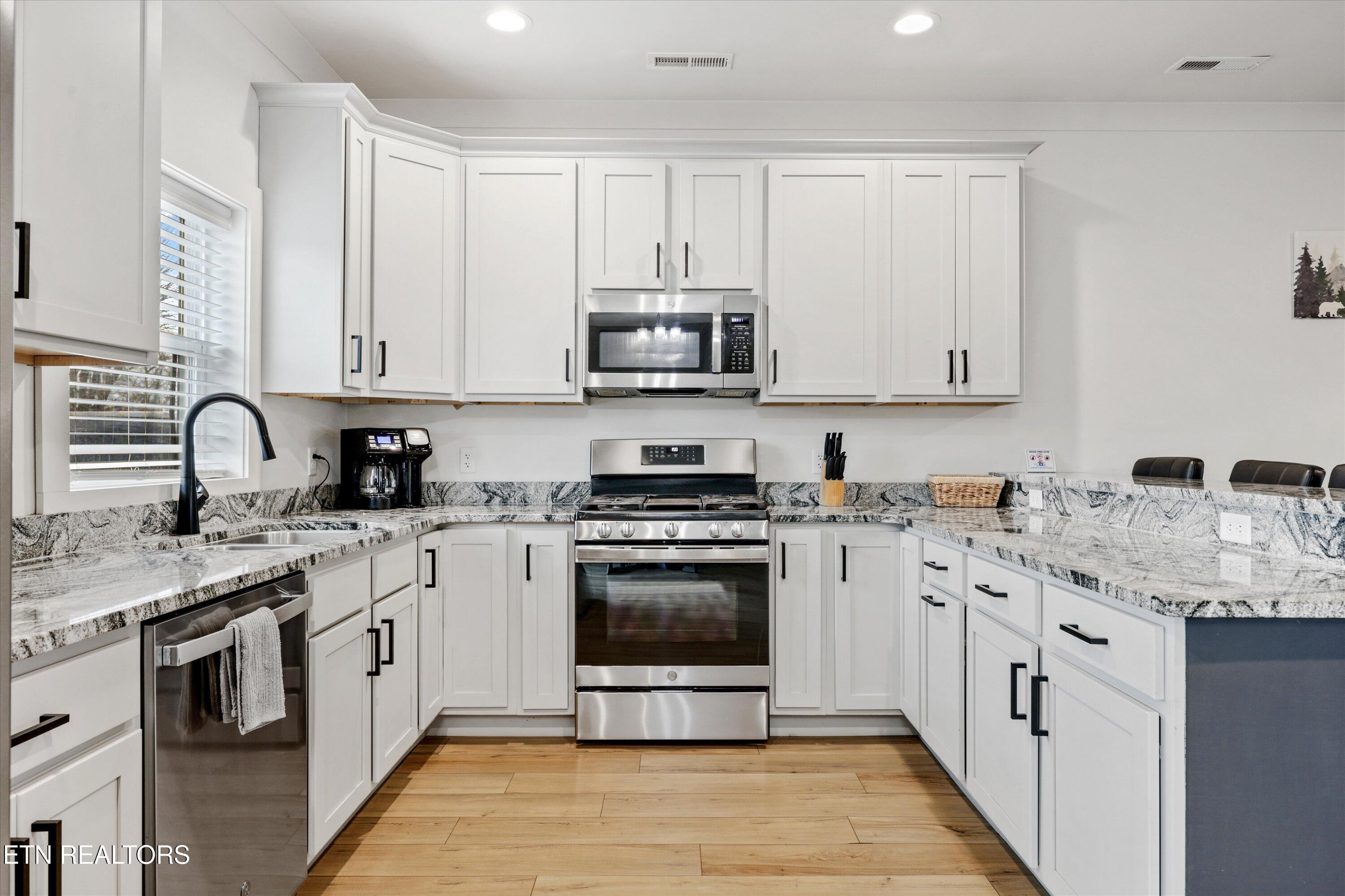 418 Fleeta Williams Way