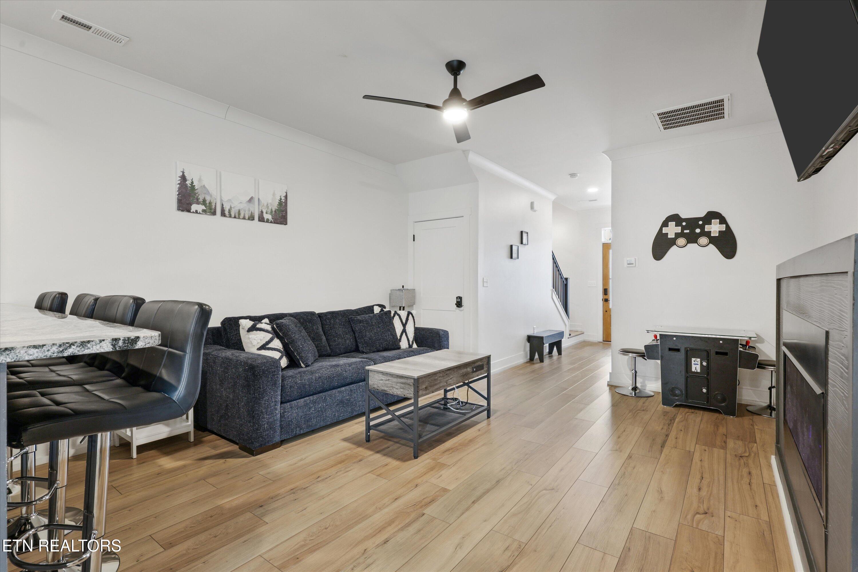 418 Fleeta Williams Way