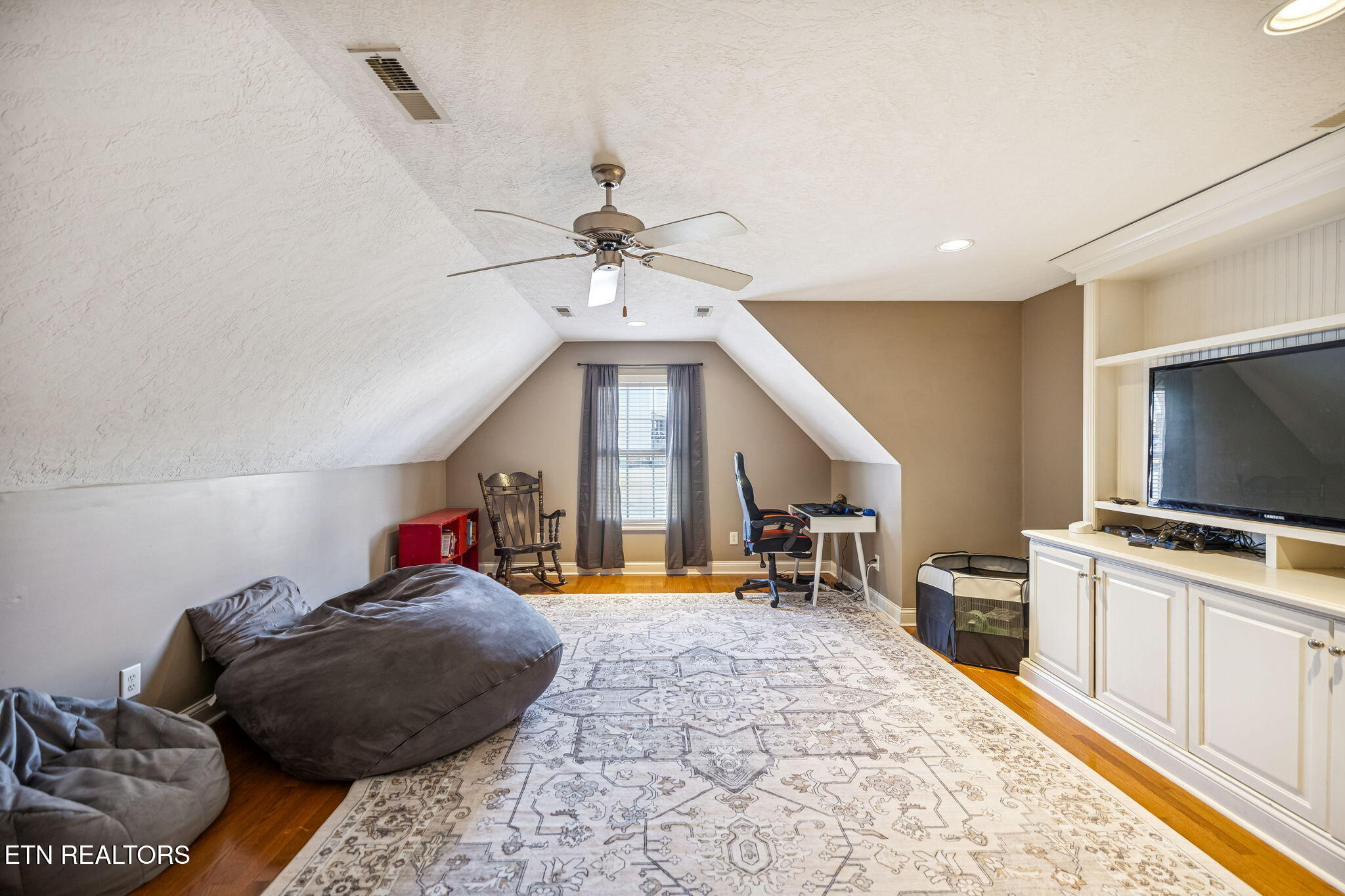 10417 Almanac Lane
