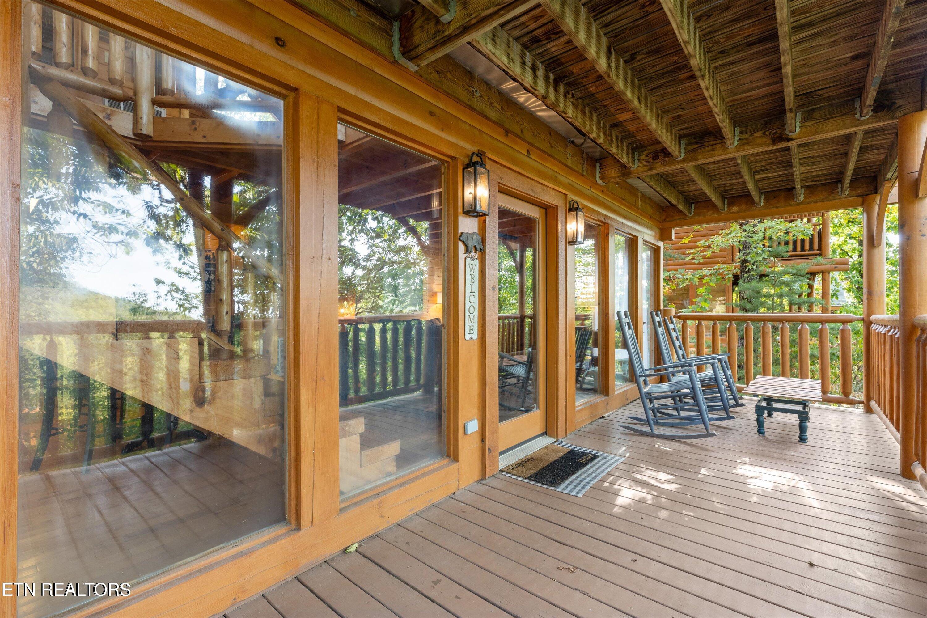 1109 Autumn Path Way