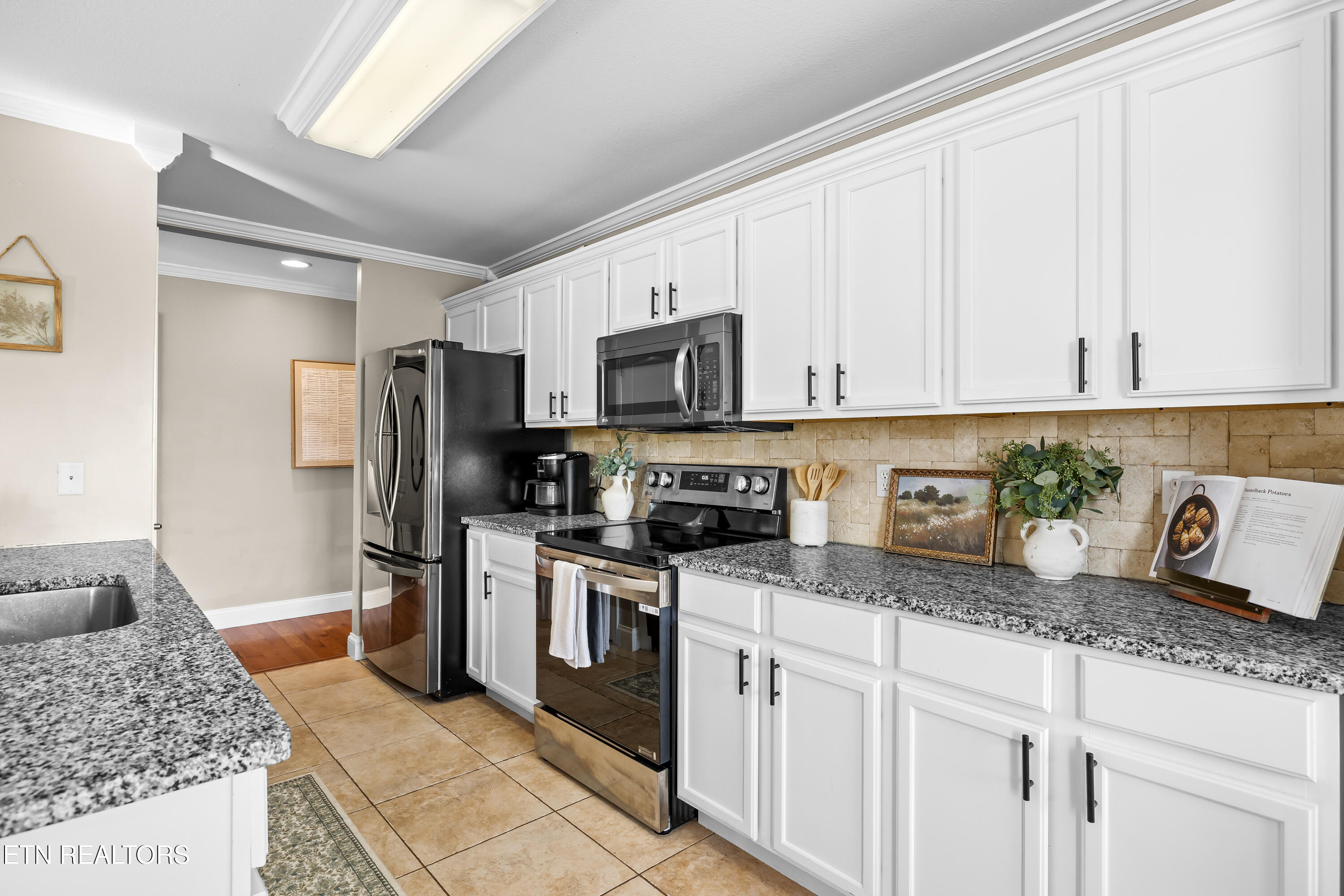 5110 Eagle Crossing Drive