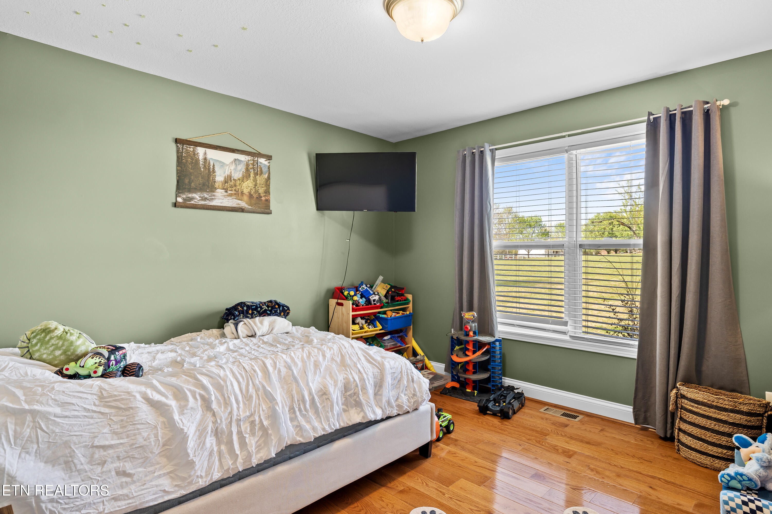 5110 Eagle Crossing Drive