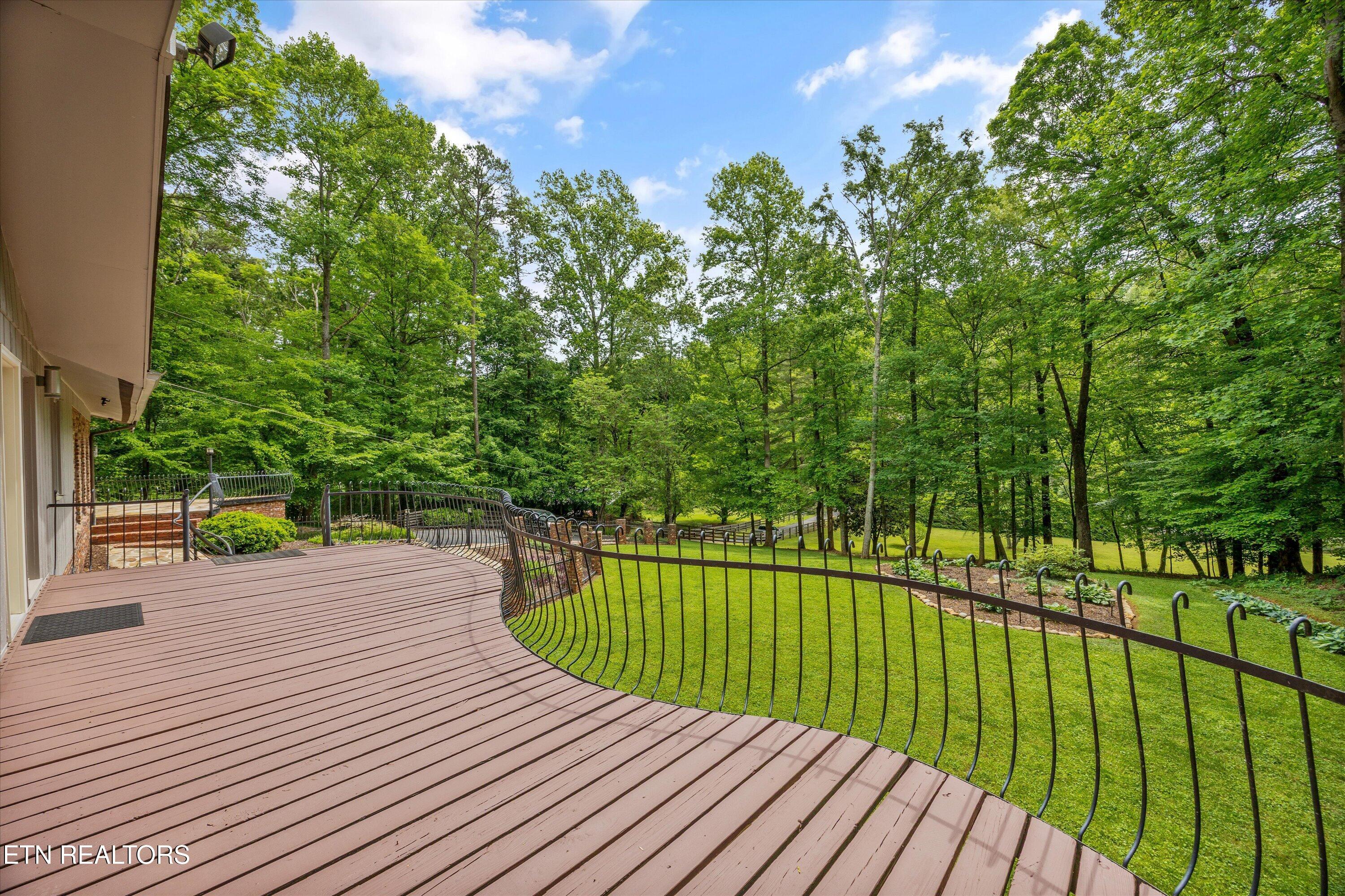 3521 Montlake Drive
