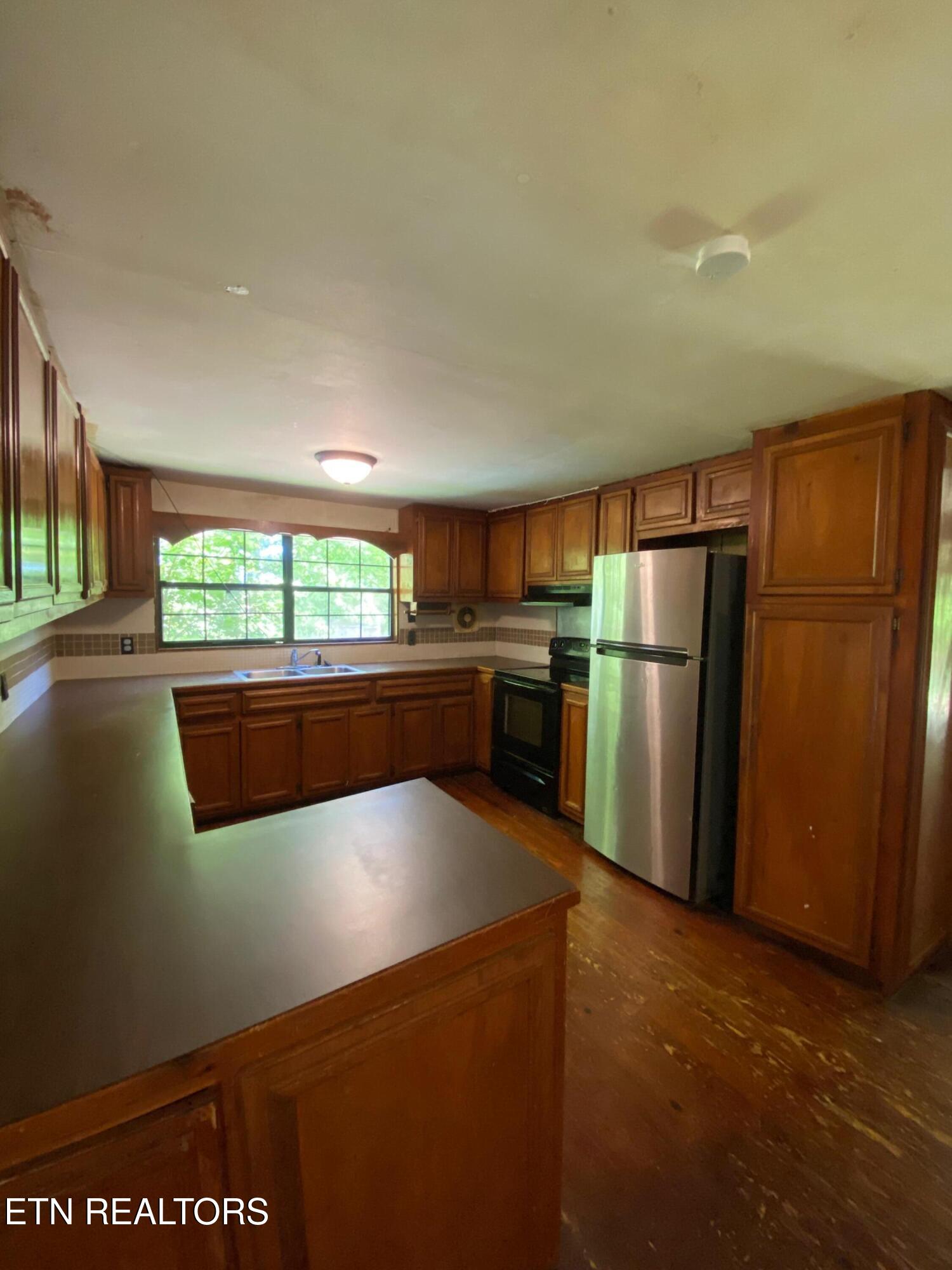 129 Shields Branch Rd