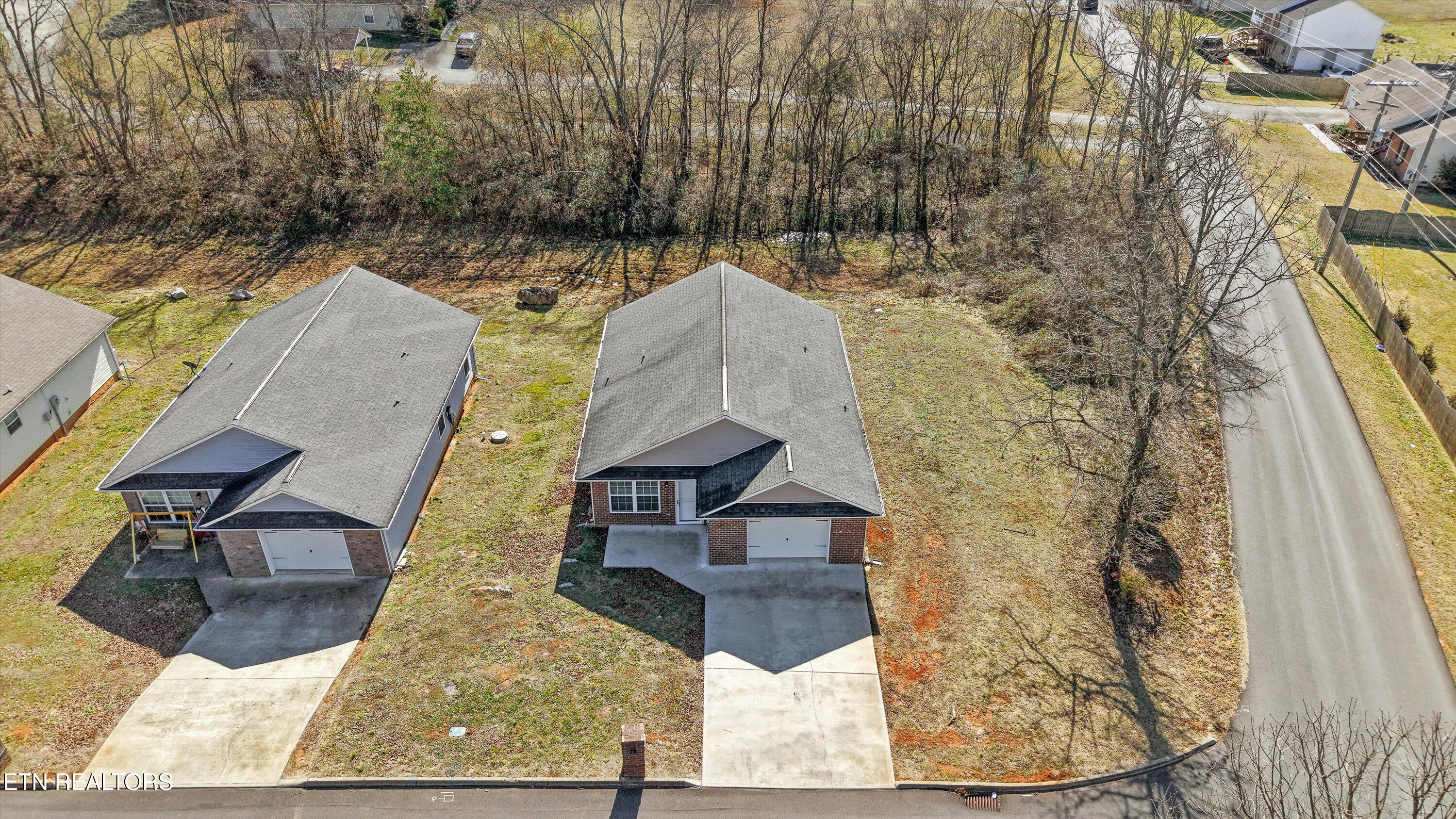 1702 Watauga St