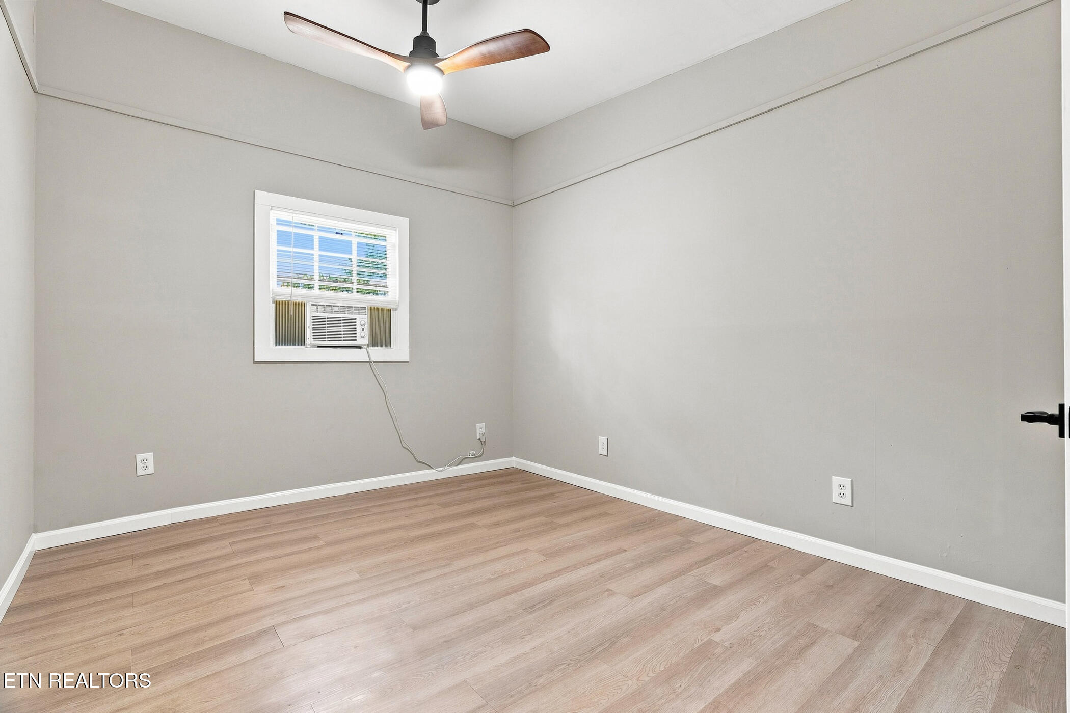 154 White Oak Lane