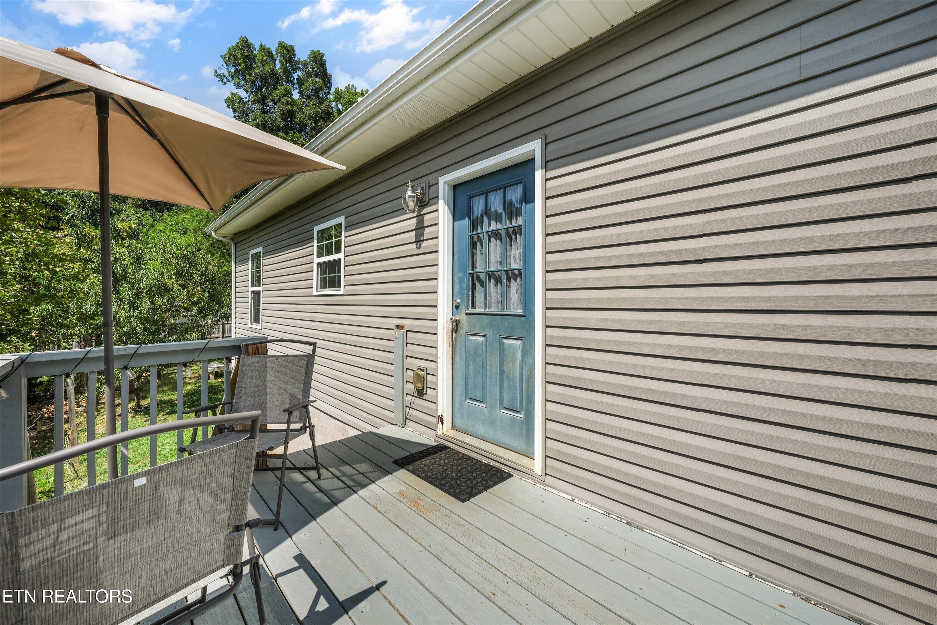 2000 Country Brook Lane
