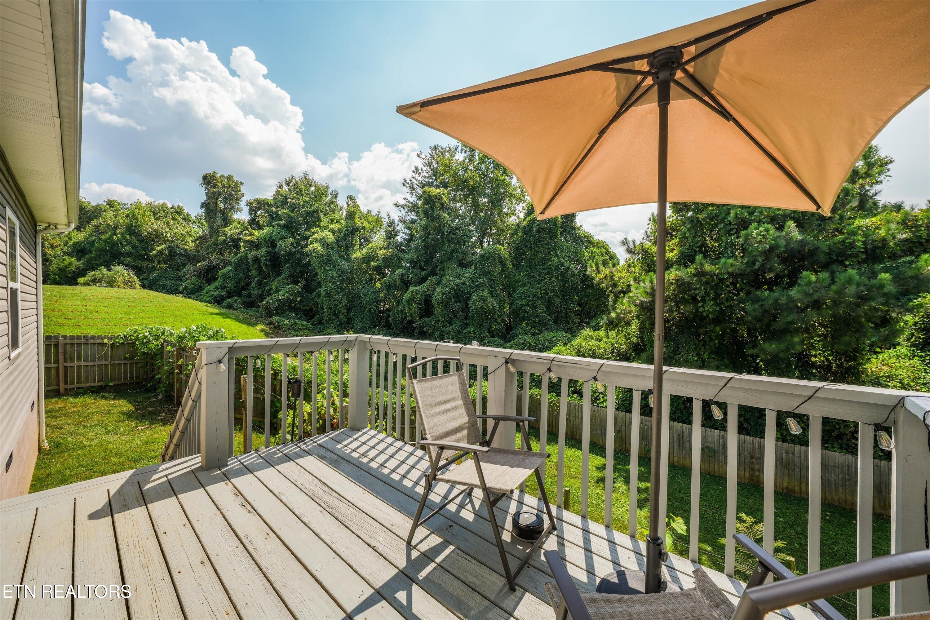 2000 Country Brook Lane
