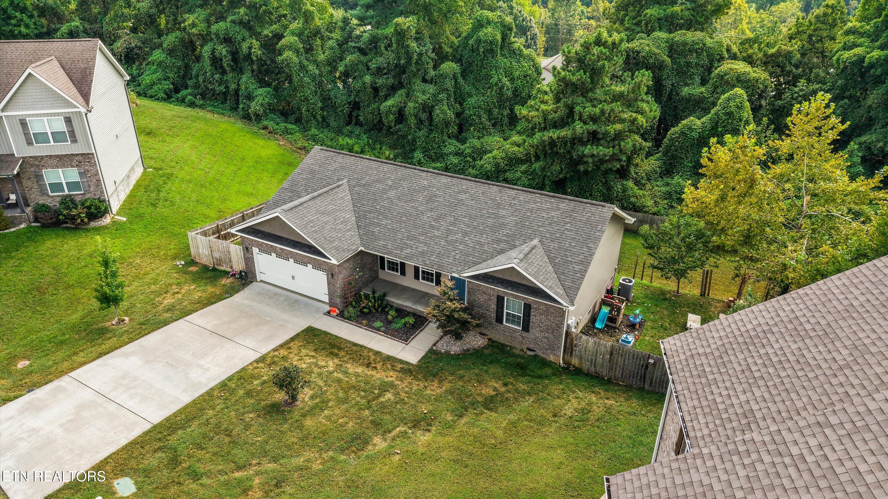 2000 Country Brook Lane