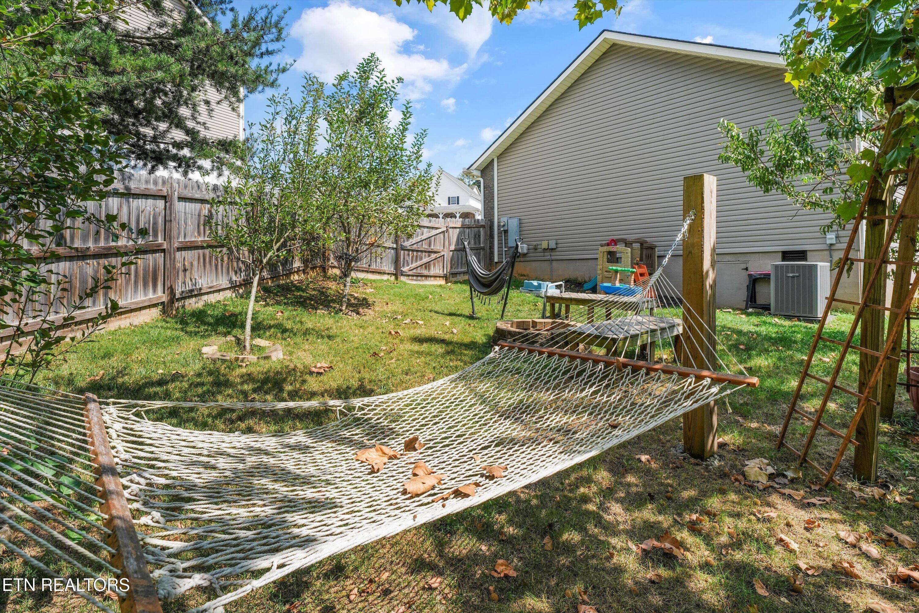 2000 Country Brook Lane