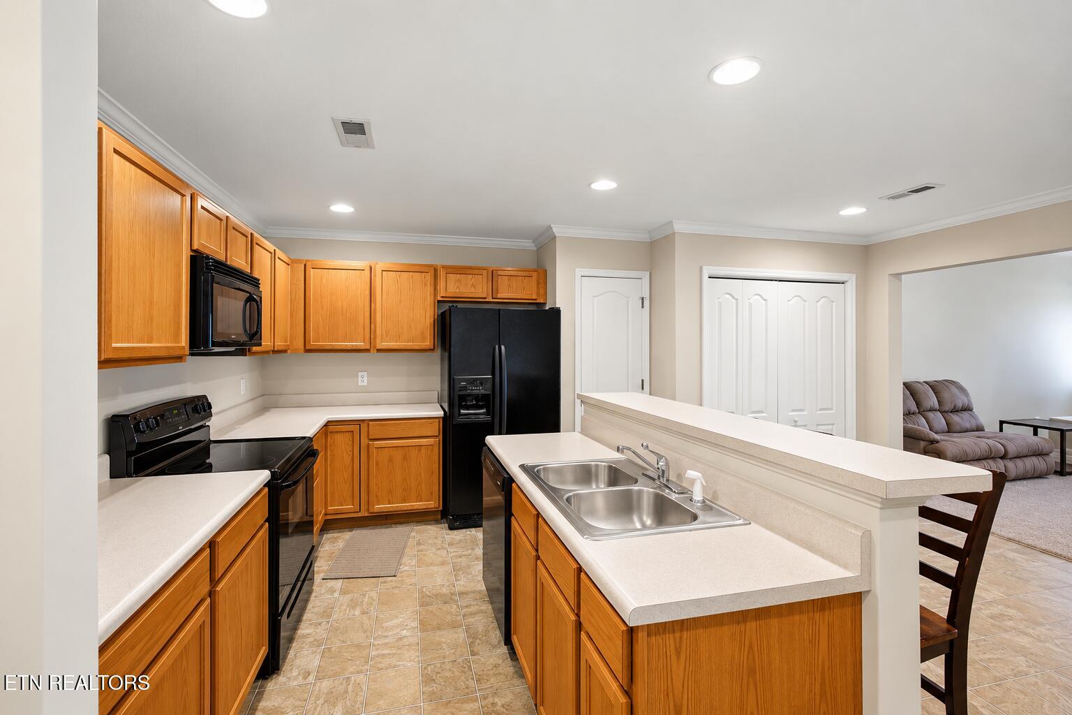 3707 Sean Grove Way