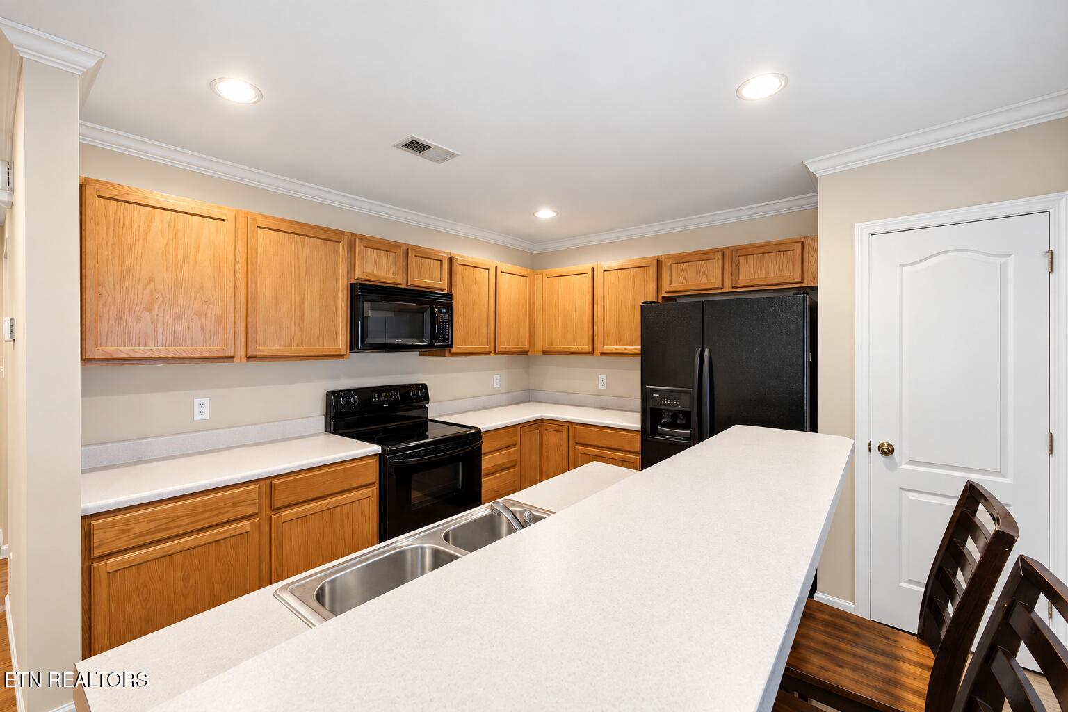 3707 Sean Grove Way