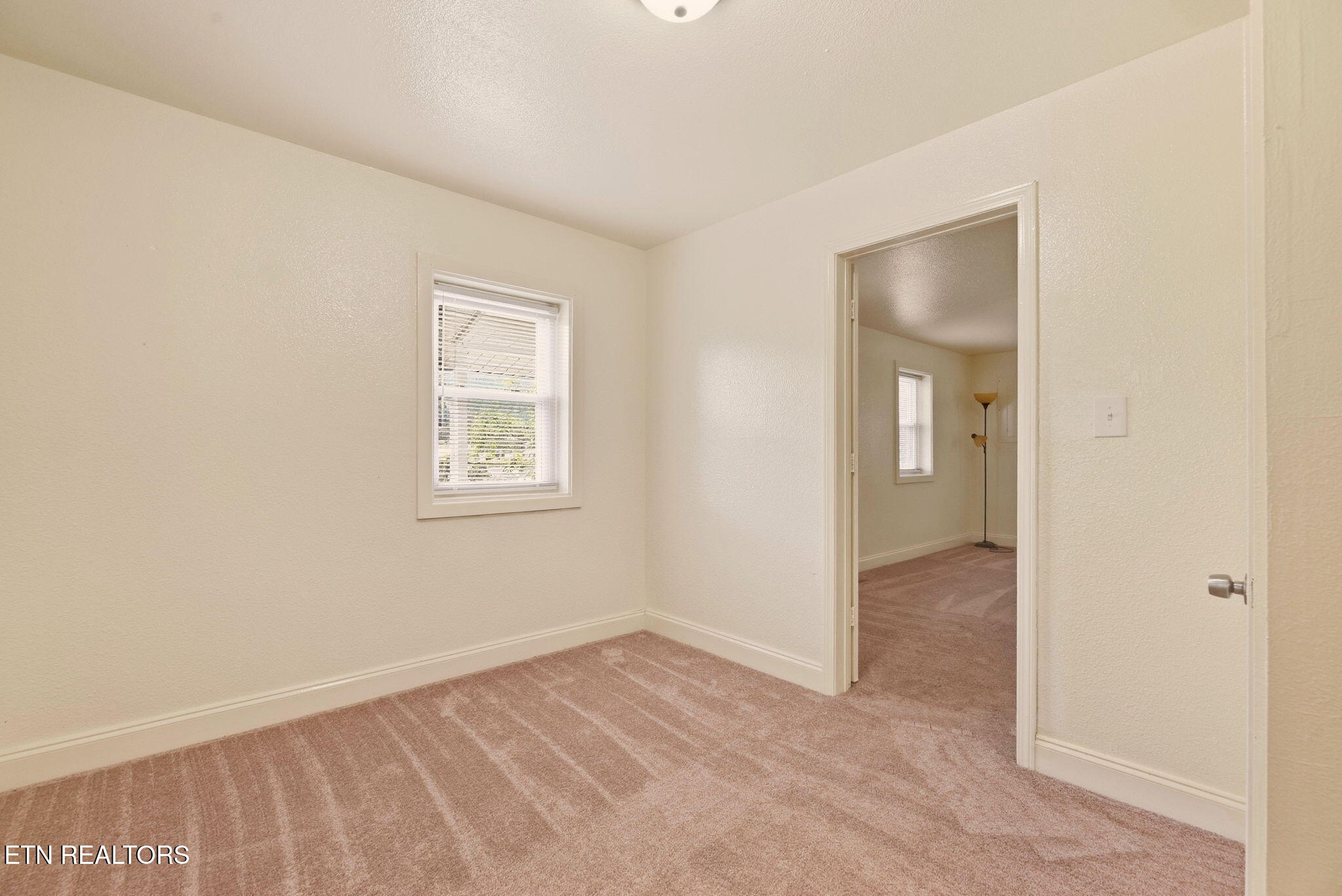 517 Cherry St, LaFollette
