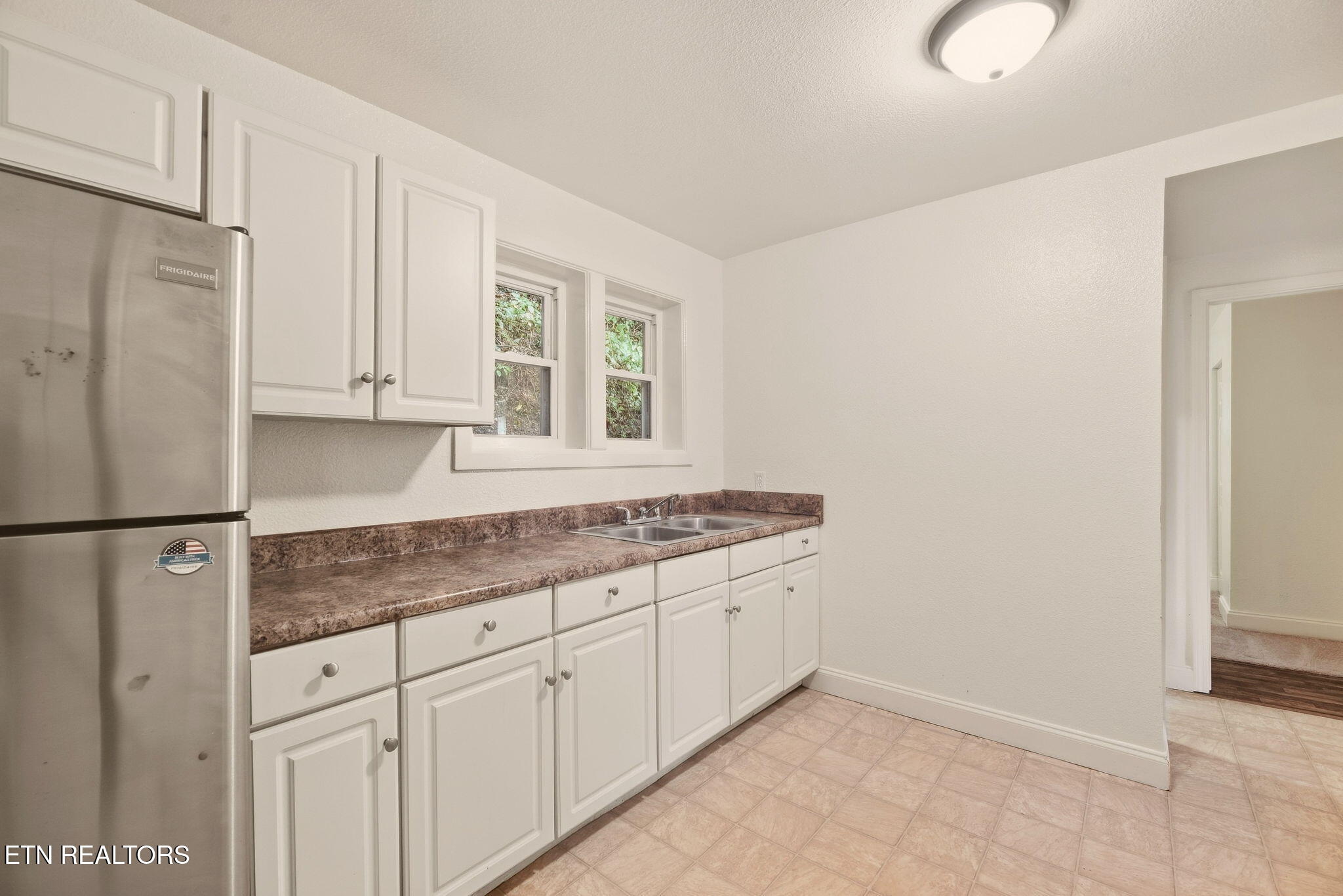 517 Cherry St, LaFollette