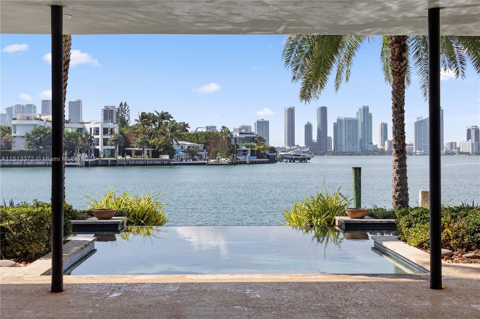 250 W San Marino Dr