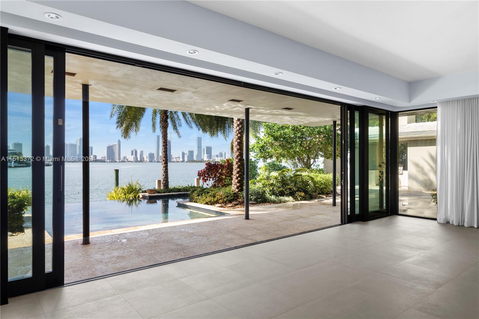 250 W San Marino Dr
