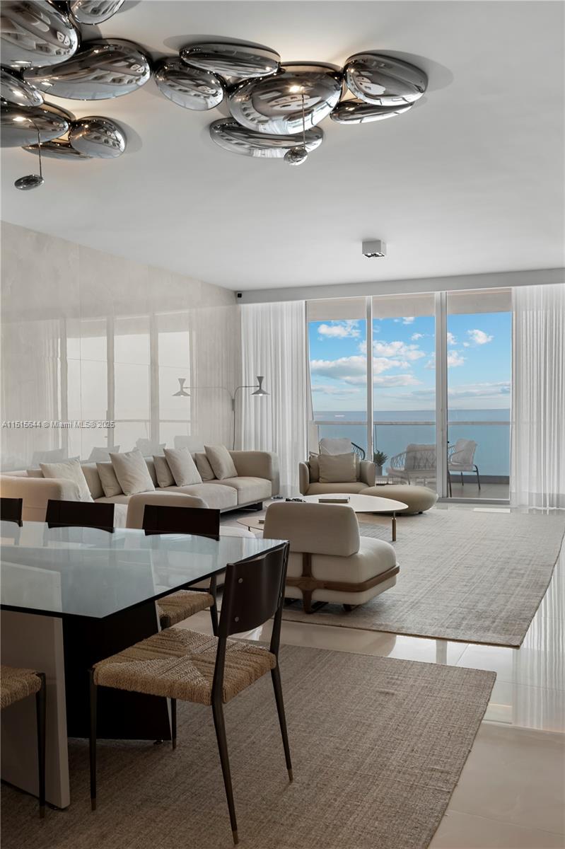 18501 Collins Ave # 1003
