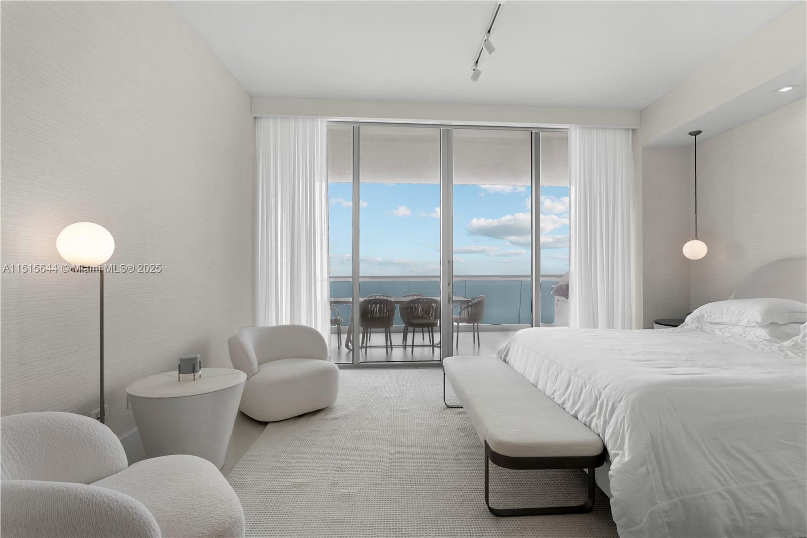 18501 Collins Ave # 1003