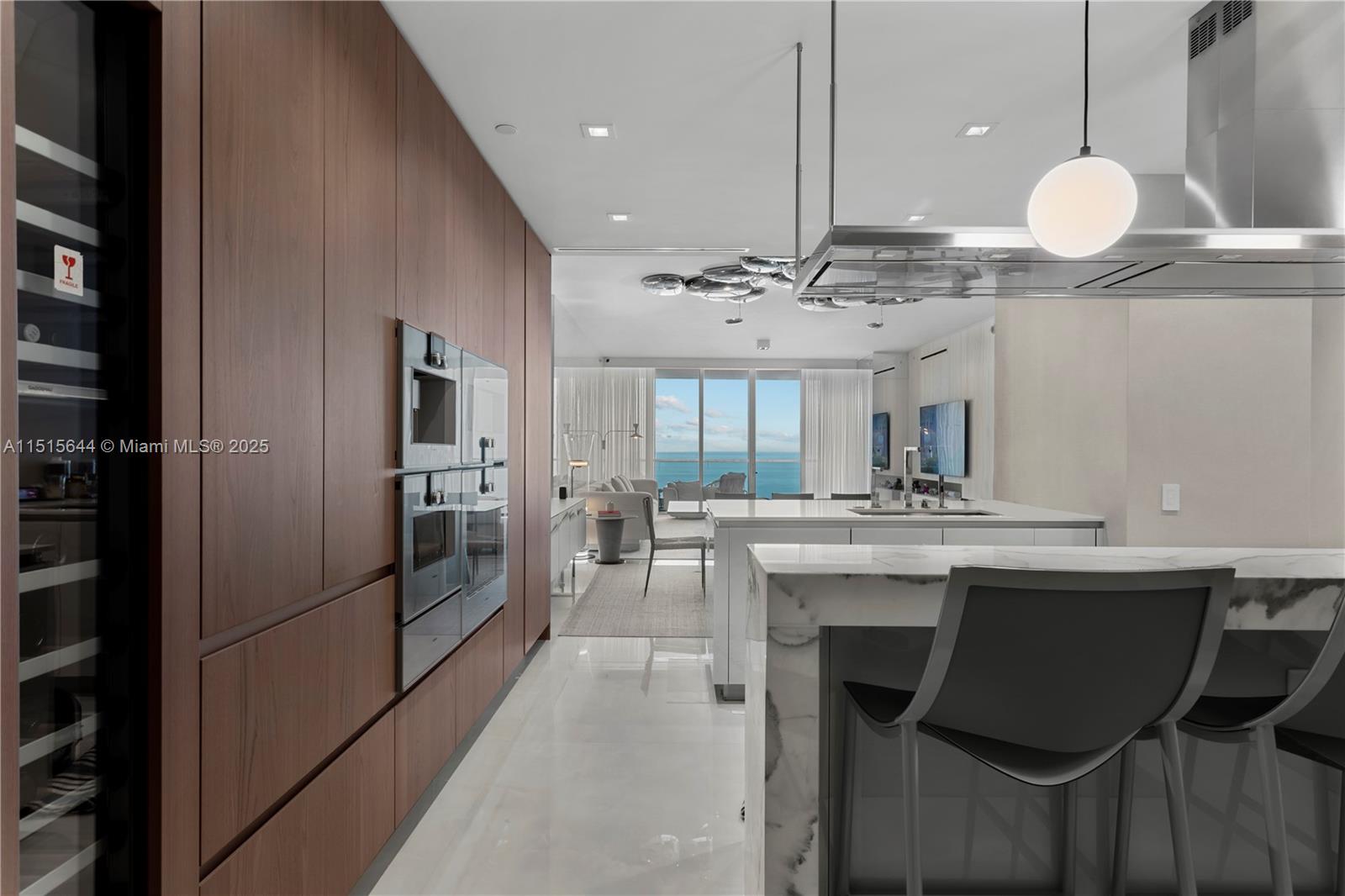 18501 Collins Ave # 1003