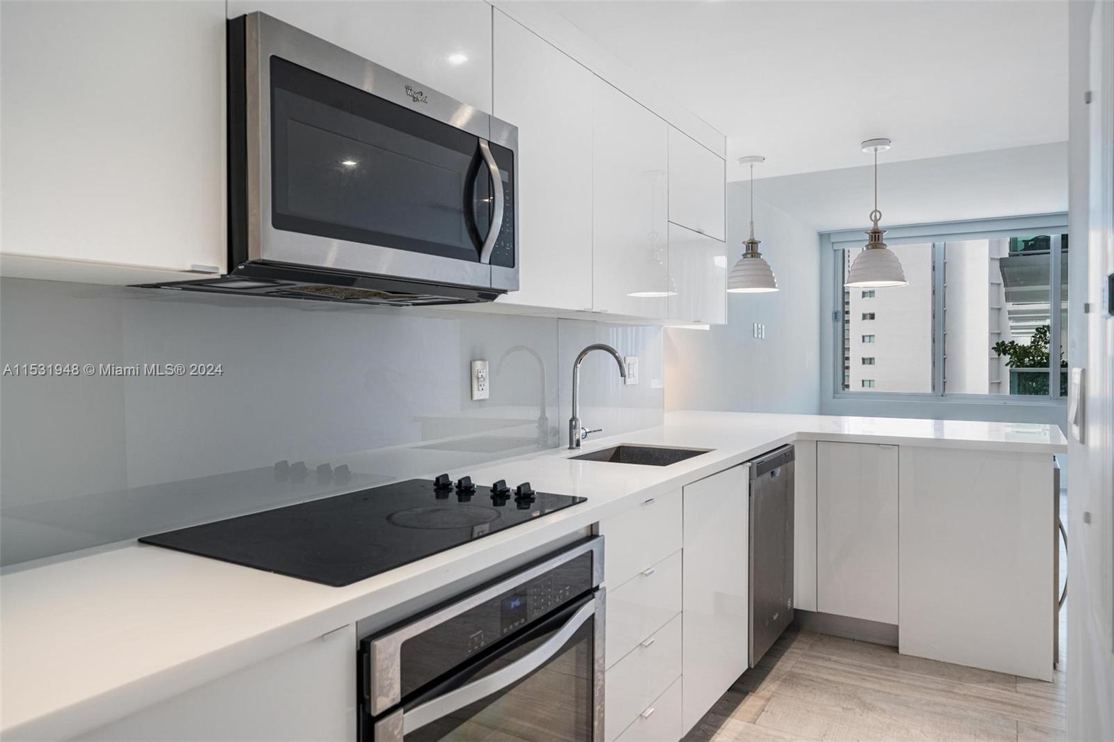1000 West Ave # 922