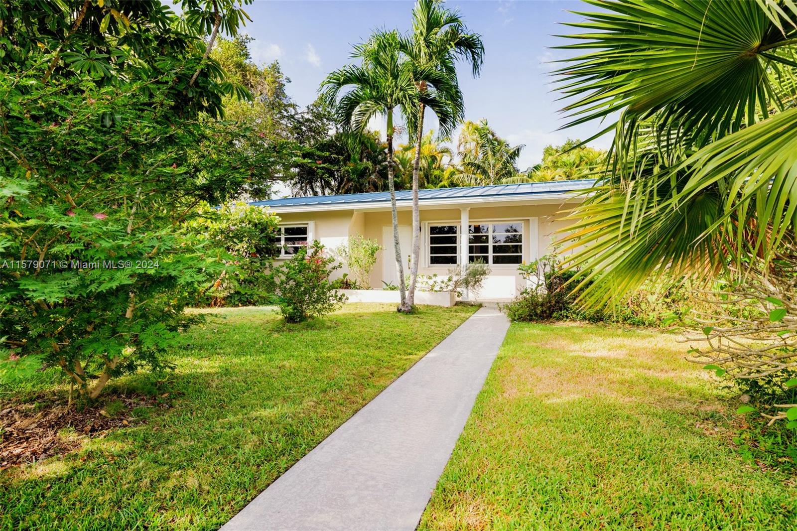 15650 SW 88th Ave