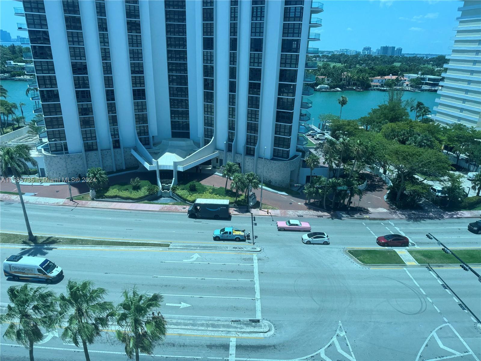 5445 Collins Ave # 812