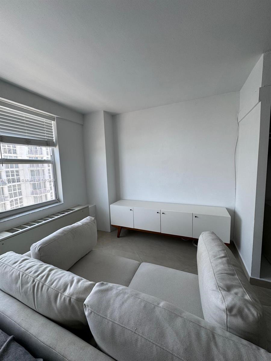 1250 West Ave # 14K