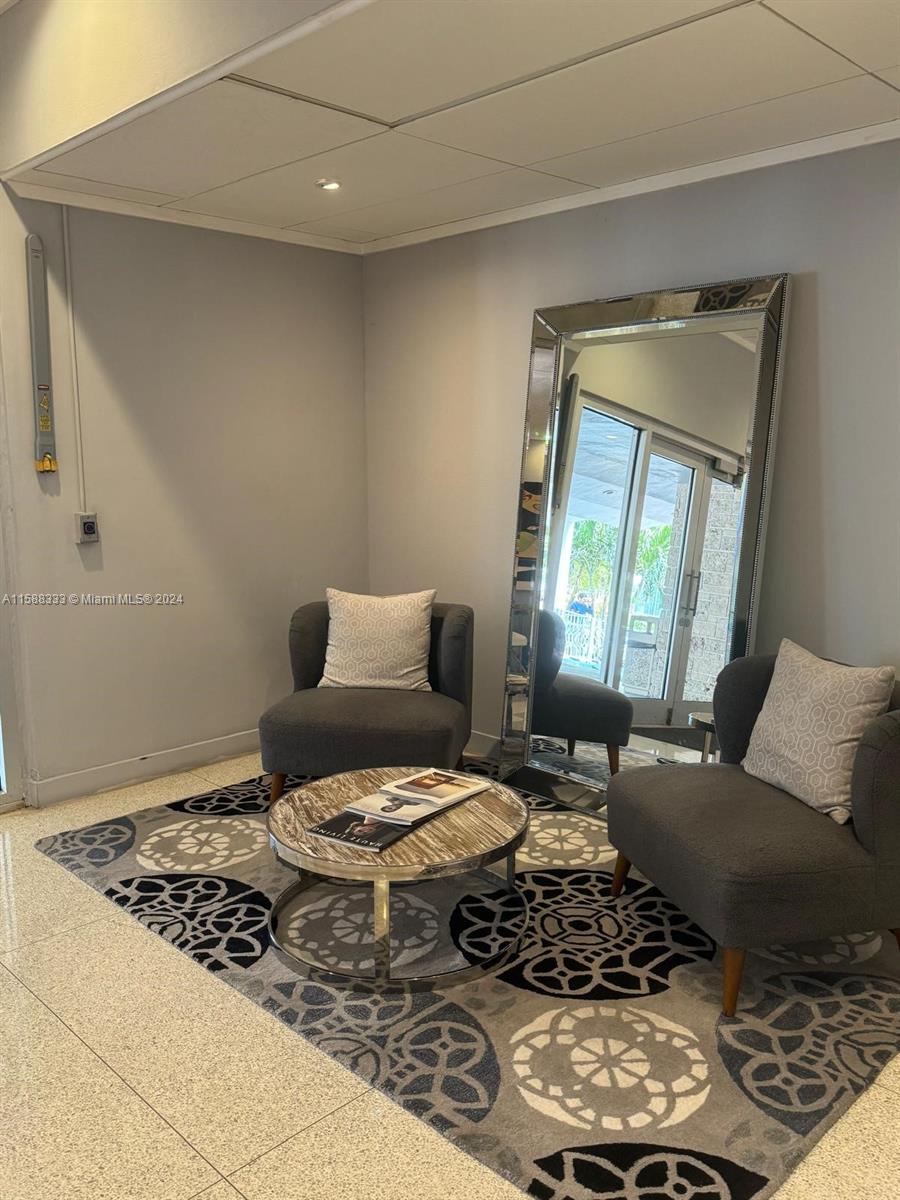 1250 West Ave # 14K