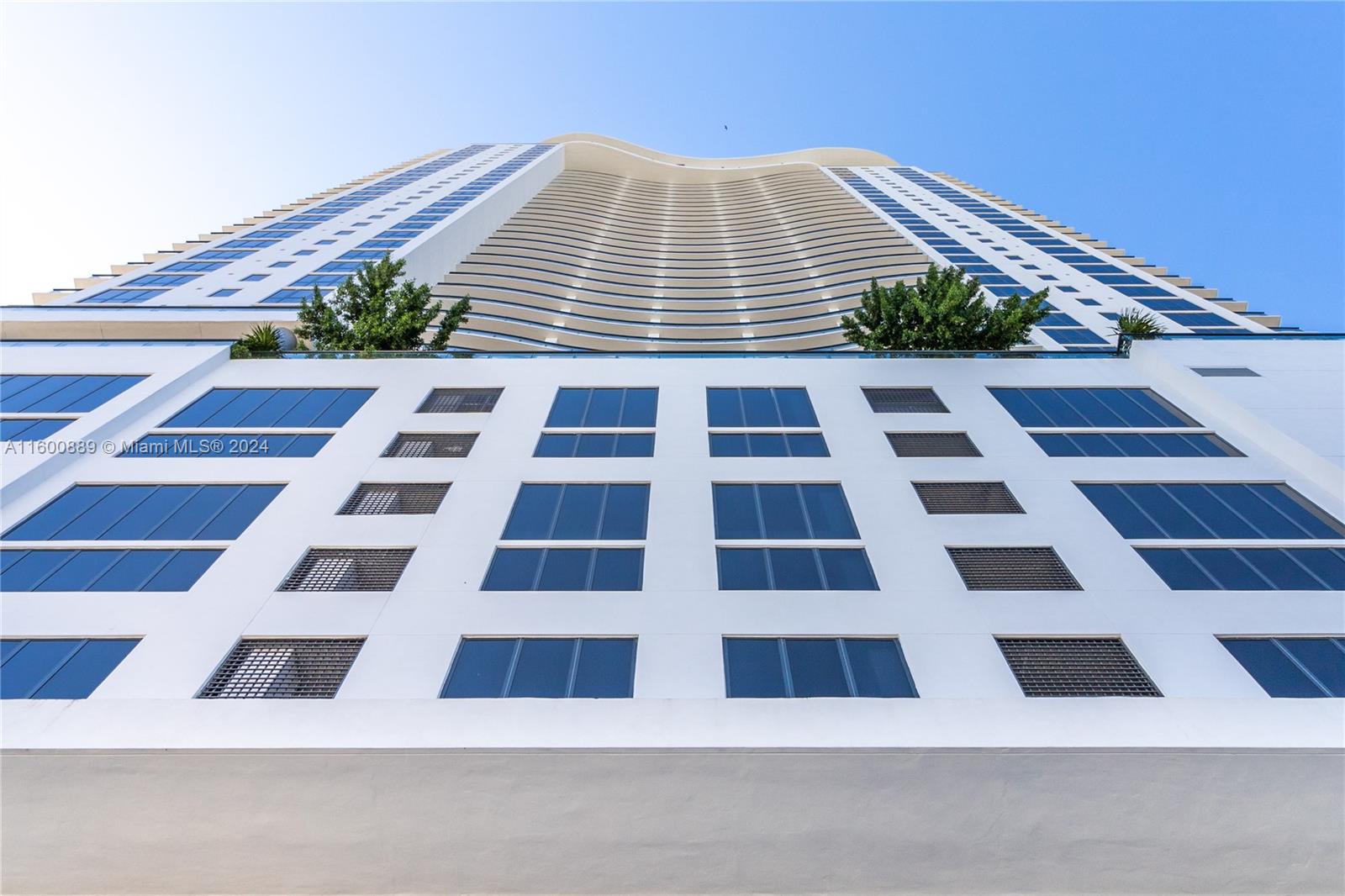 1600 NE 1st Ave # 20 Unit: 1901-20