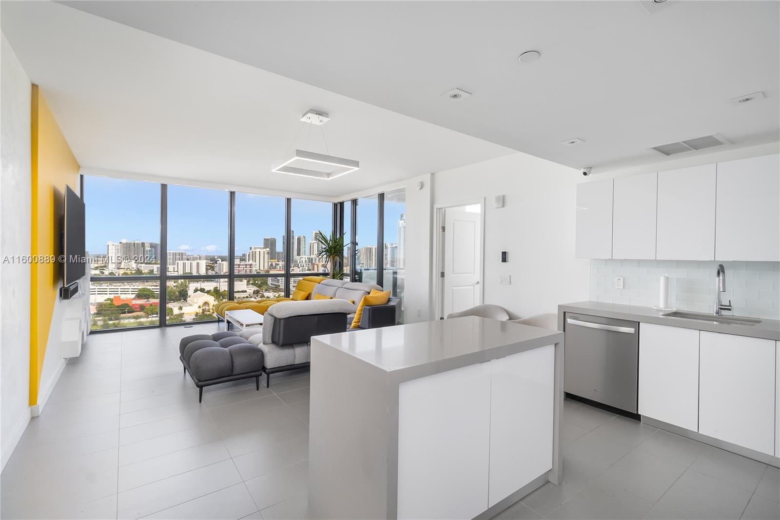 1600 NE 1st Ave # 20 Unit: 1901-20