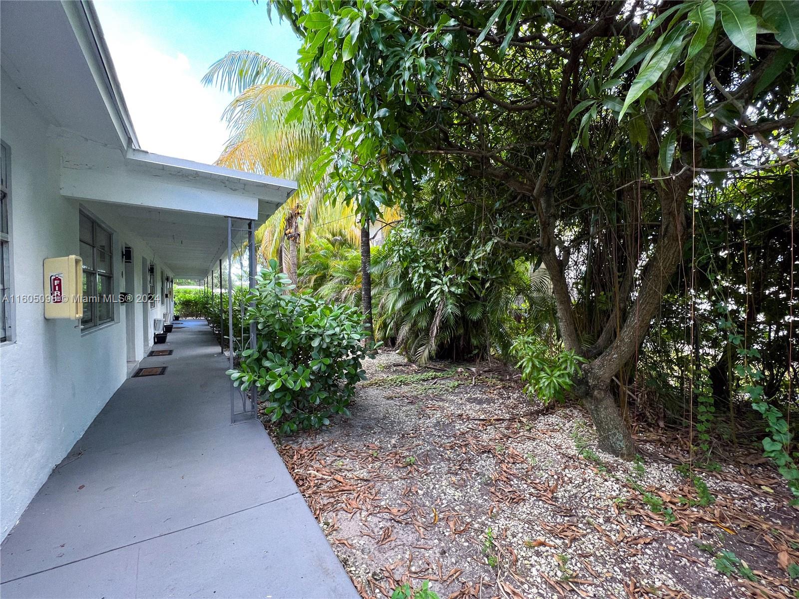 5010 NW 2nd Ave # 5