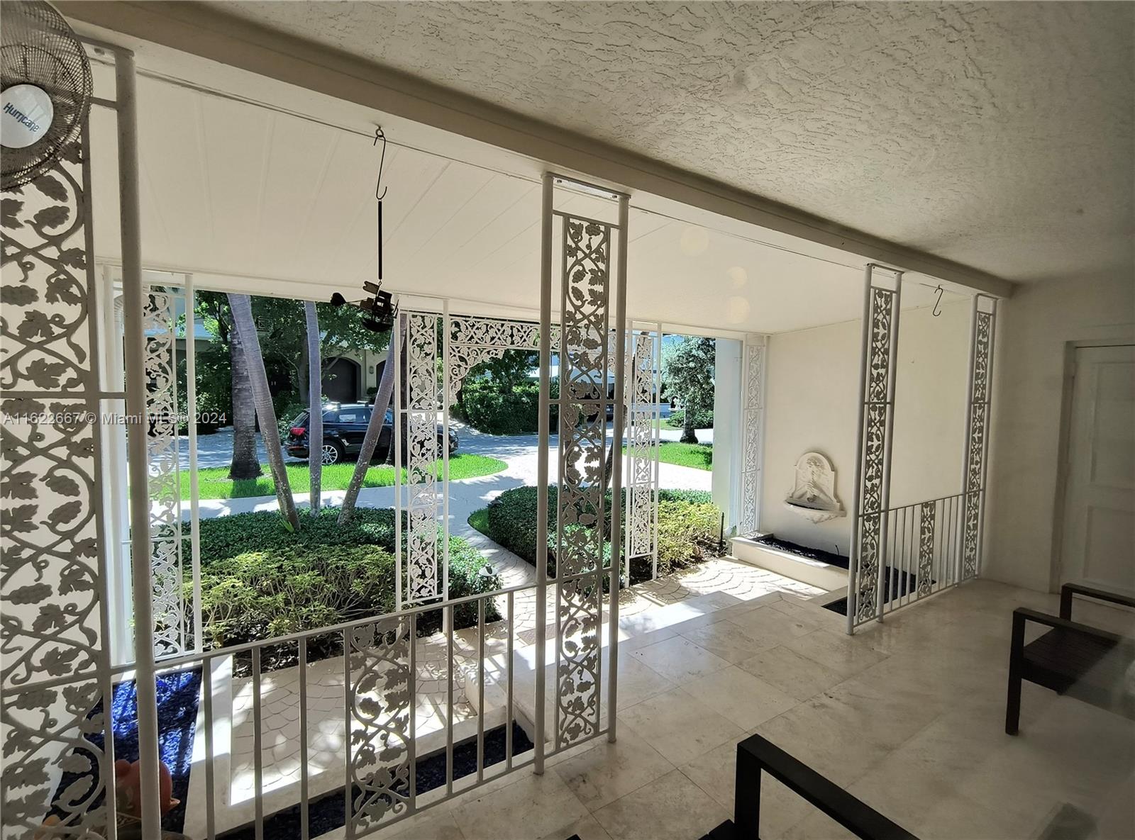 7611 Miami View Dr